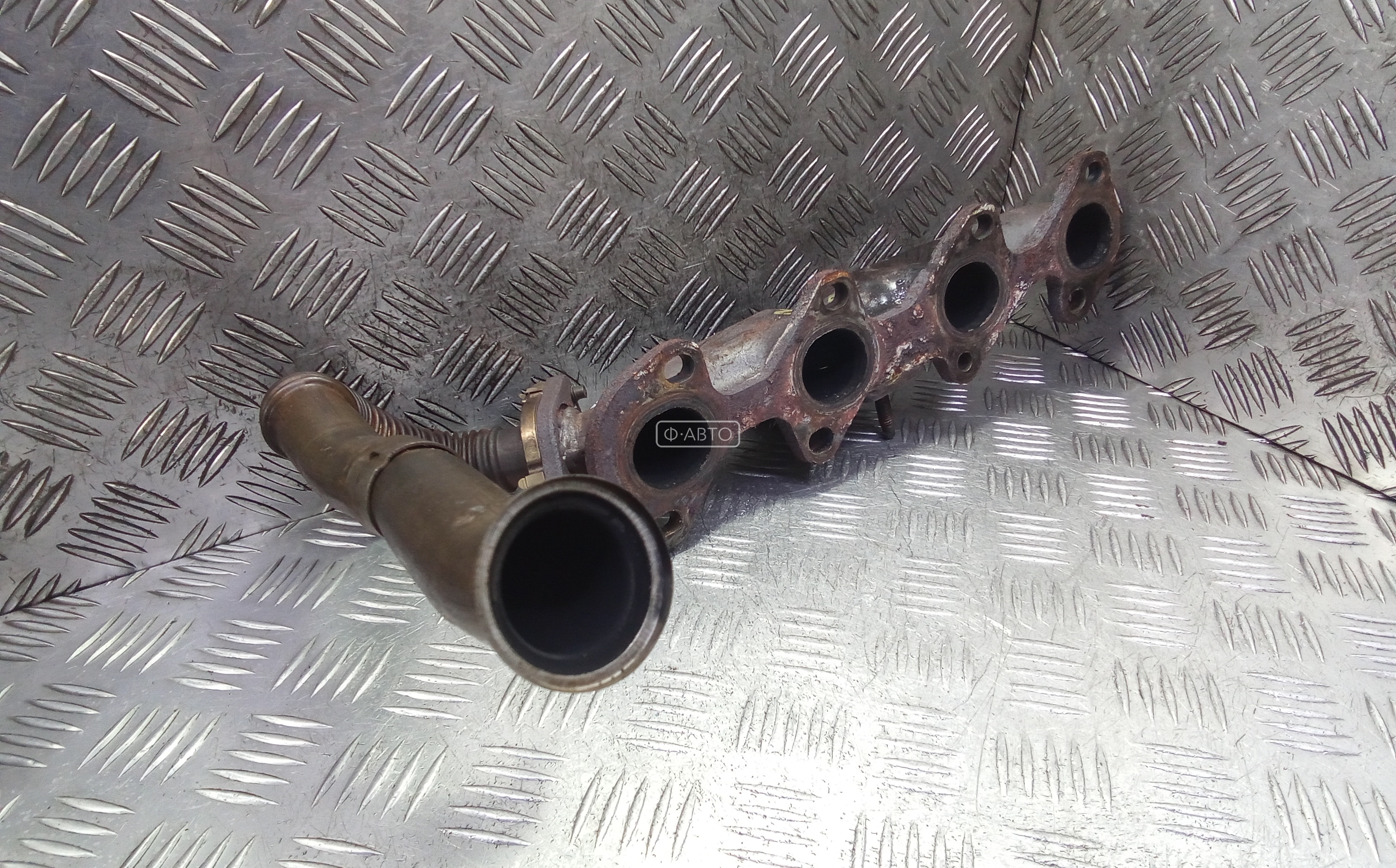 Выпускной коллектор дизельный