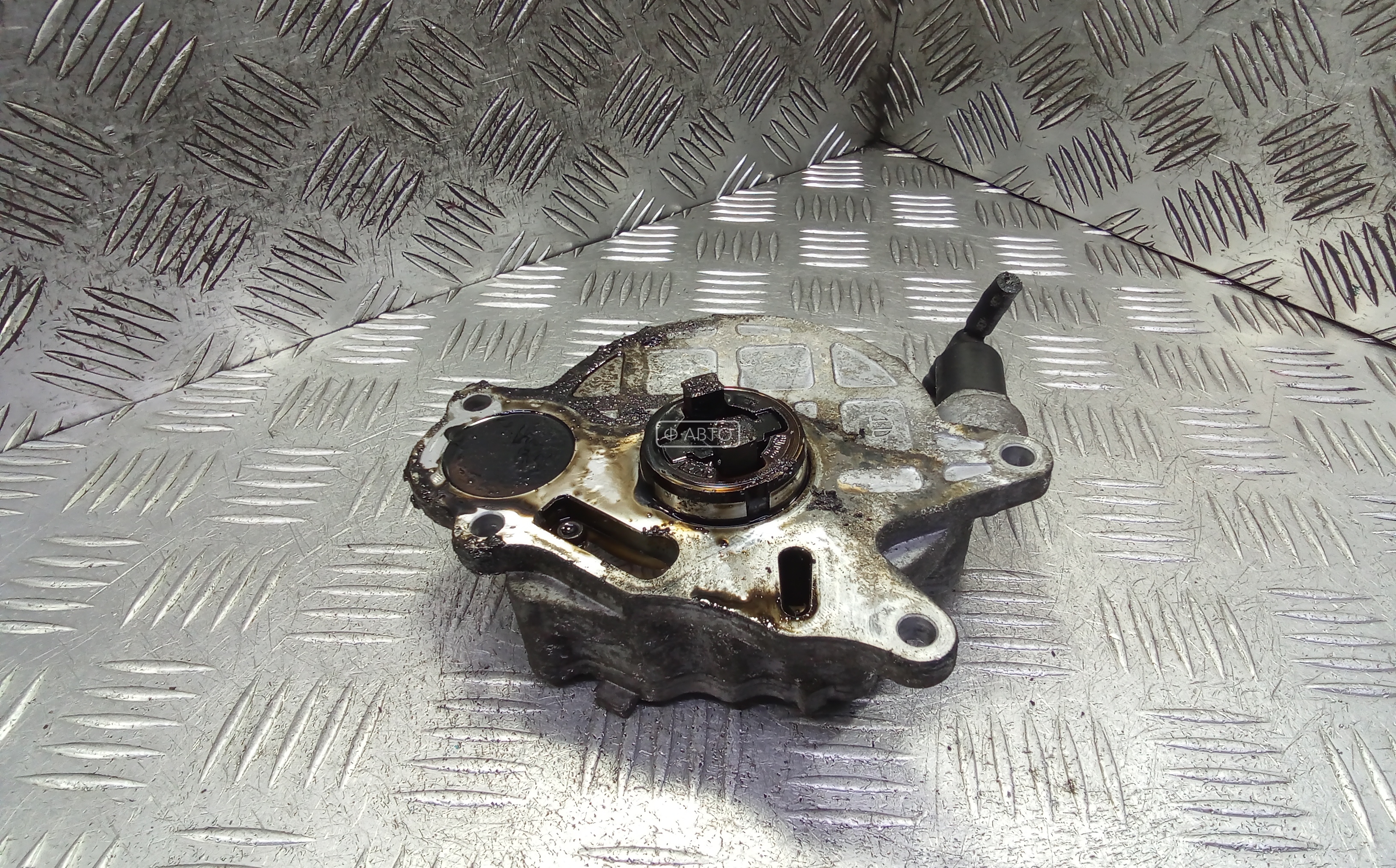 Насос вакуумный