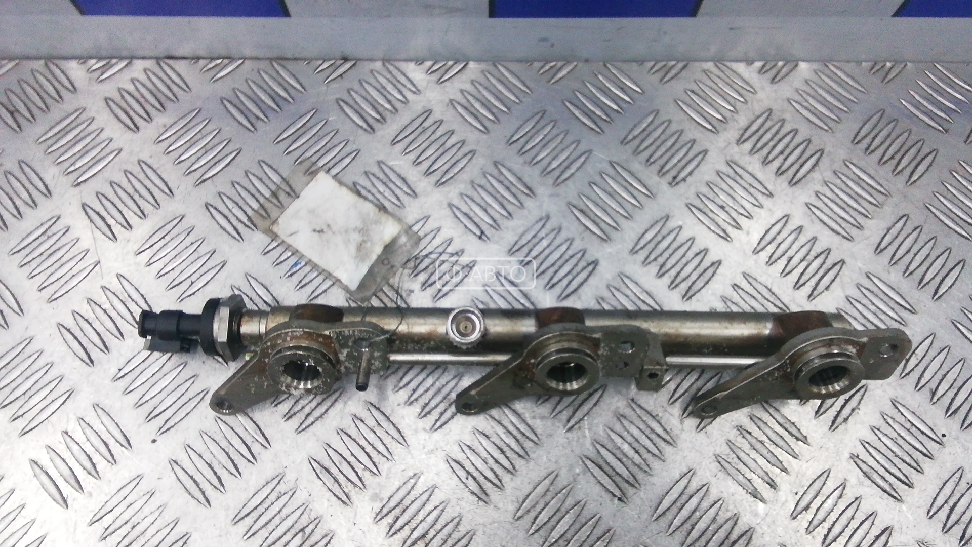 Топливная рампа бензиновая