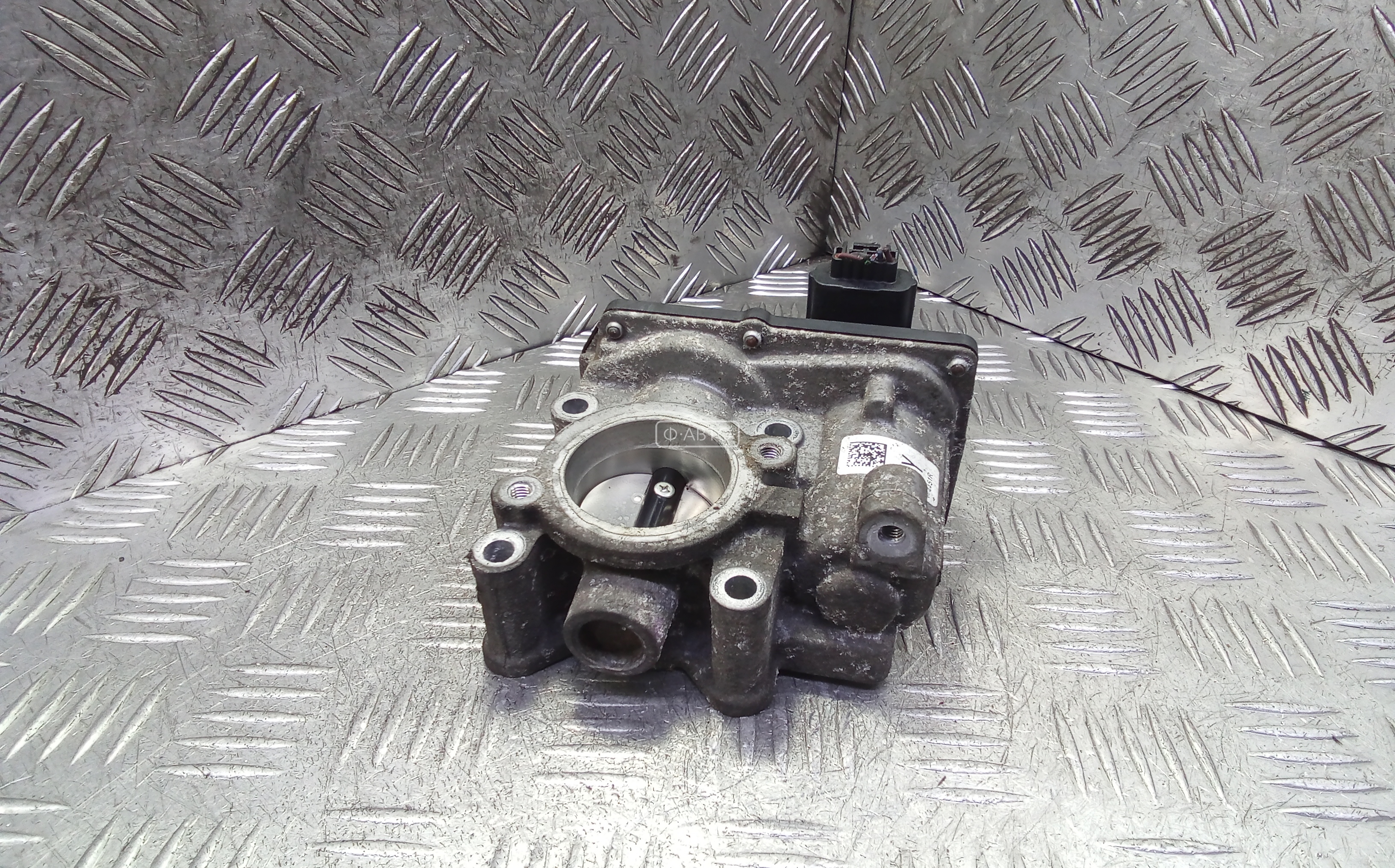 Дроссельная заслонка бензиновая