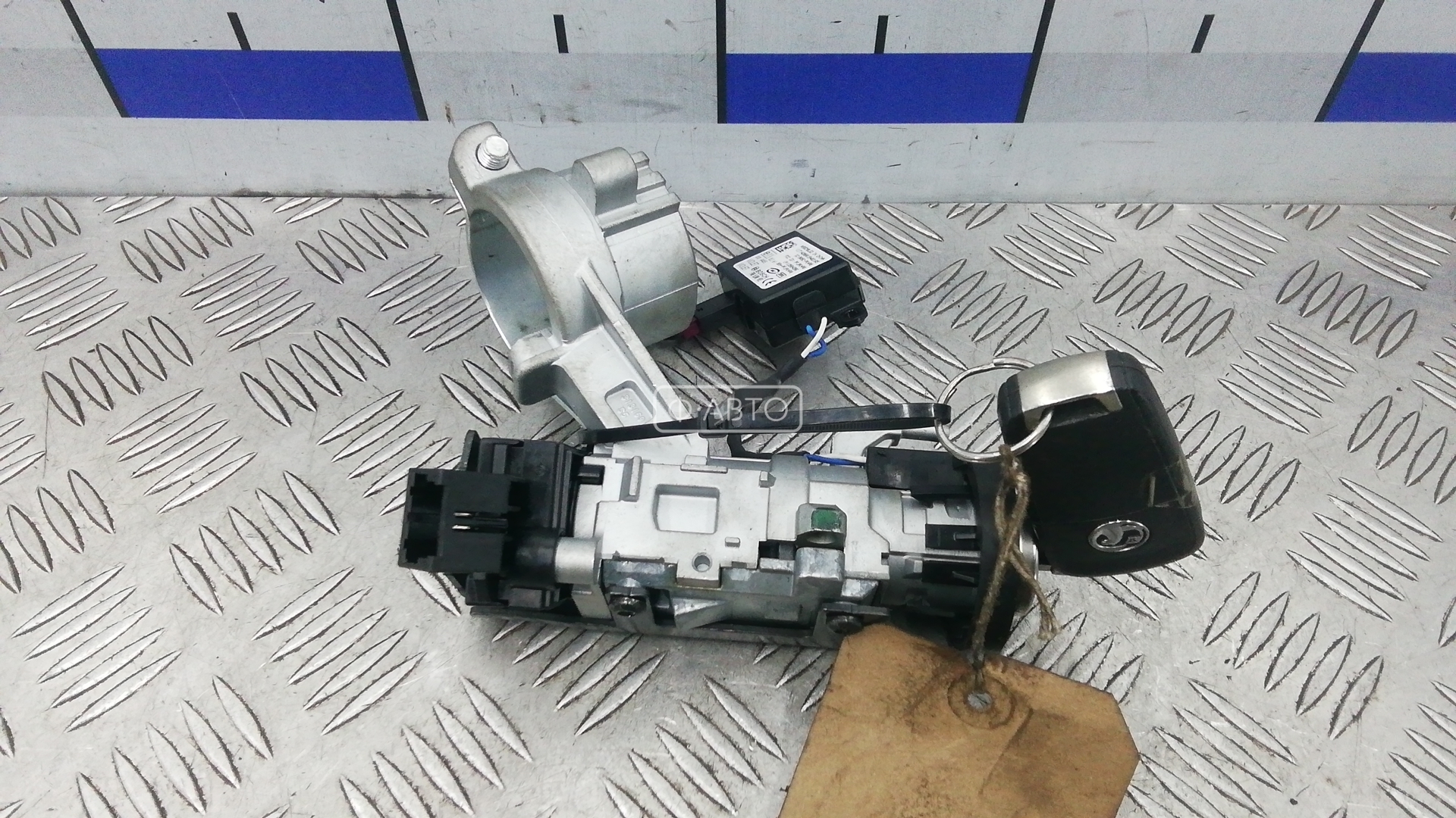 Замок зажигания