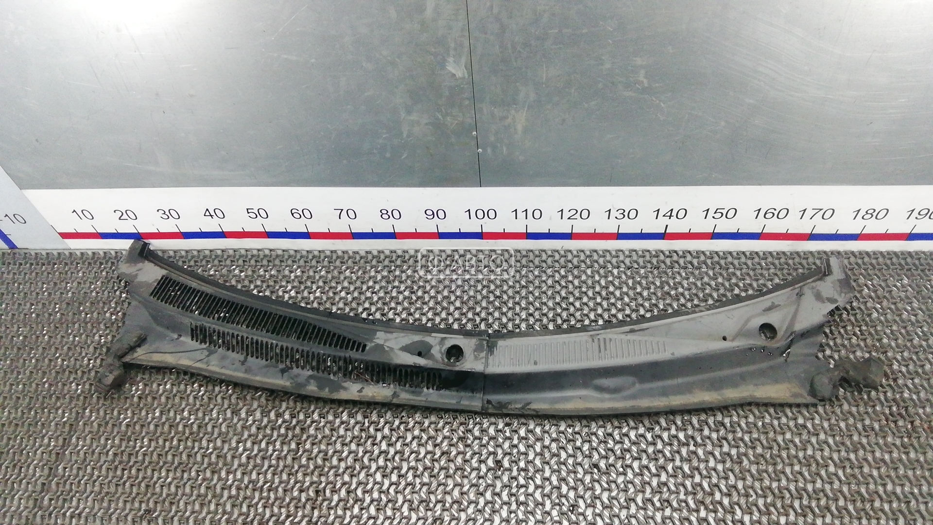 Накладка декоративная (жабо, дождевик)