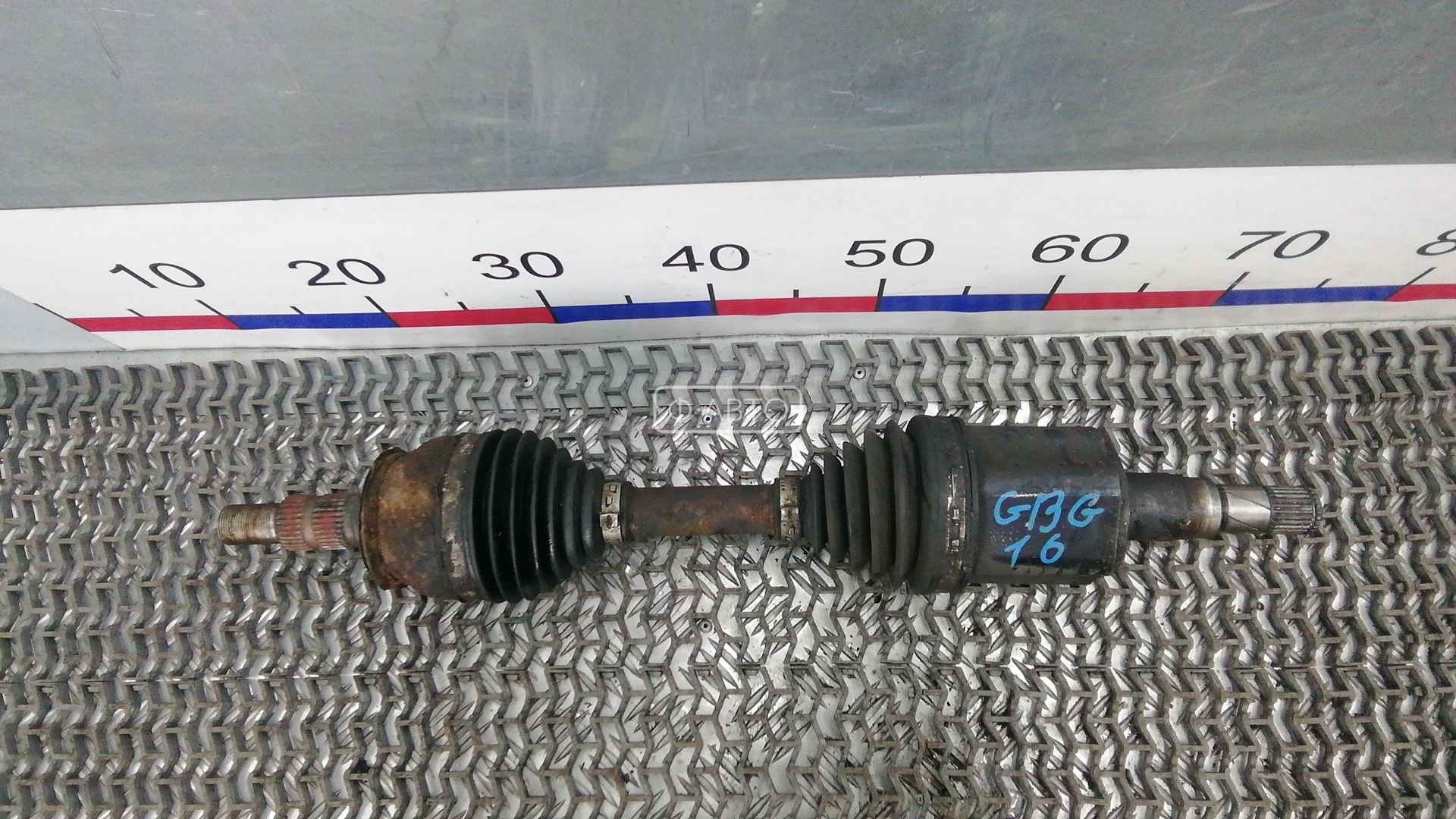 Привод передний левый