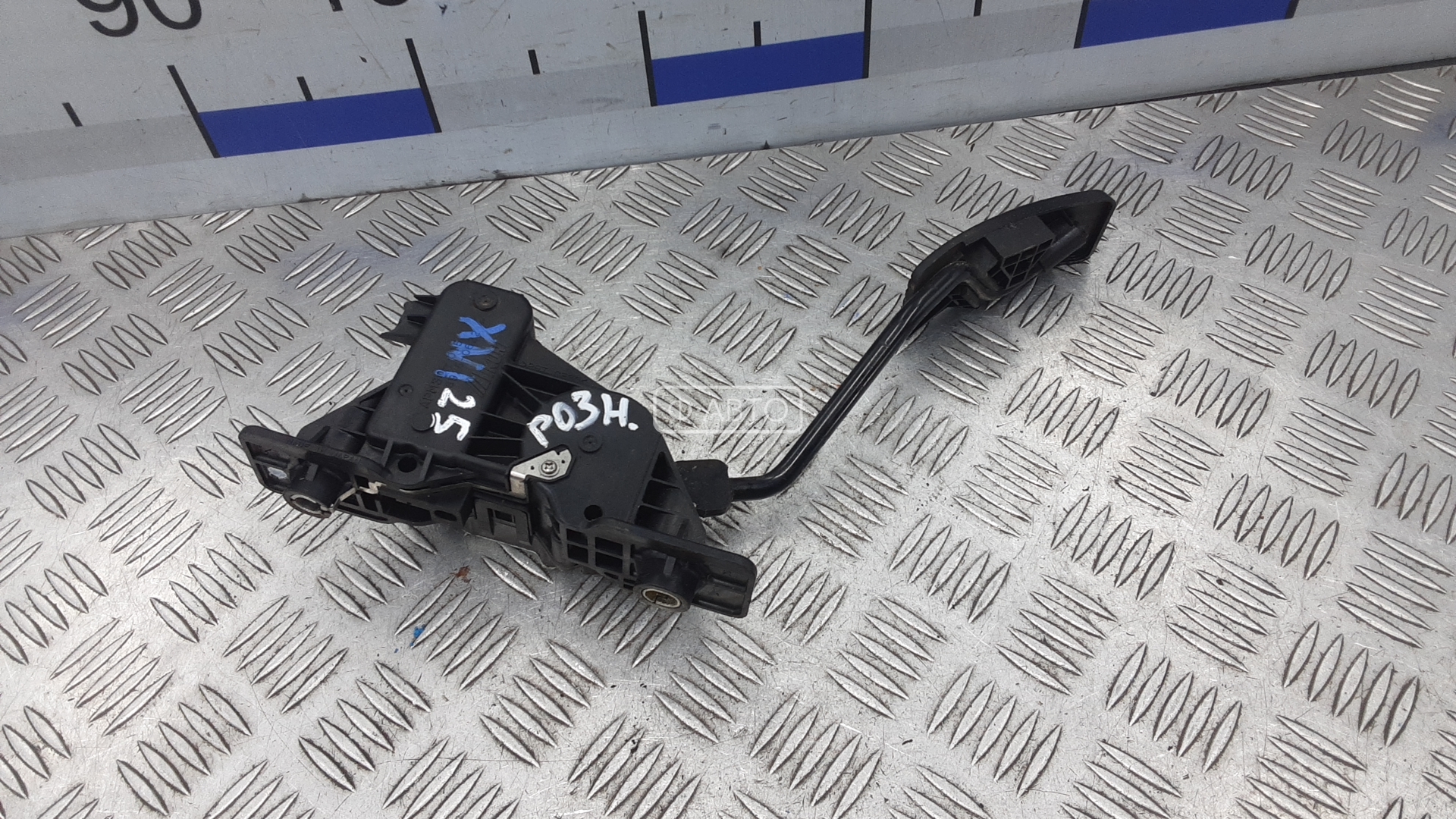 Педаль газа