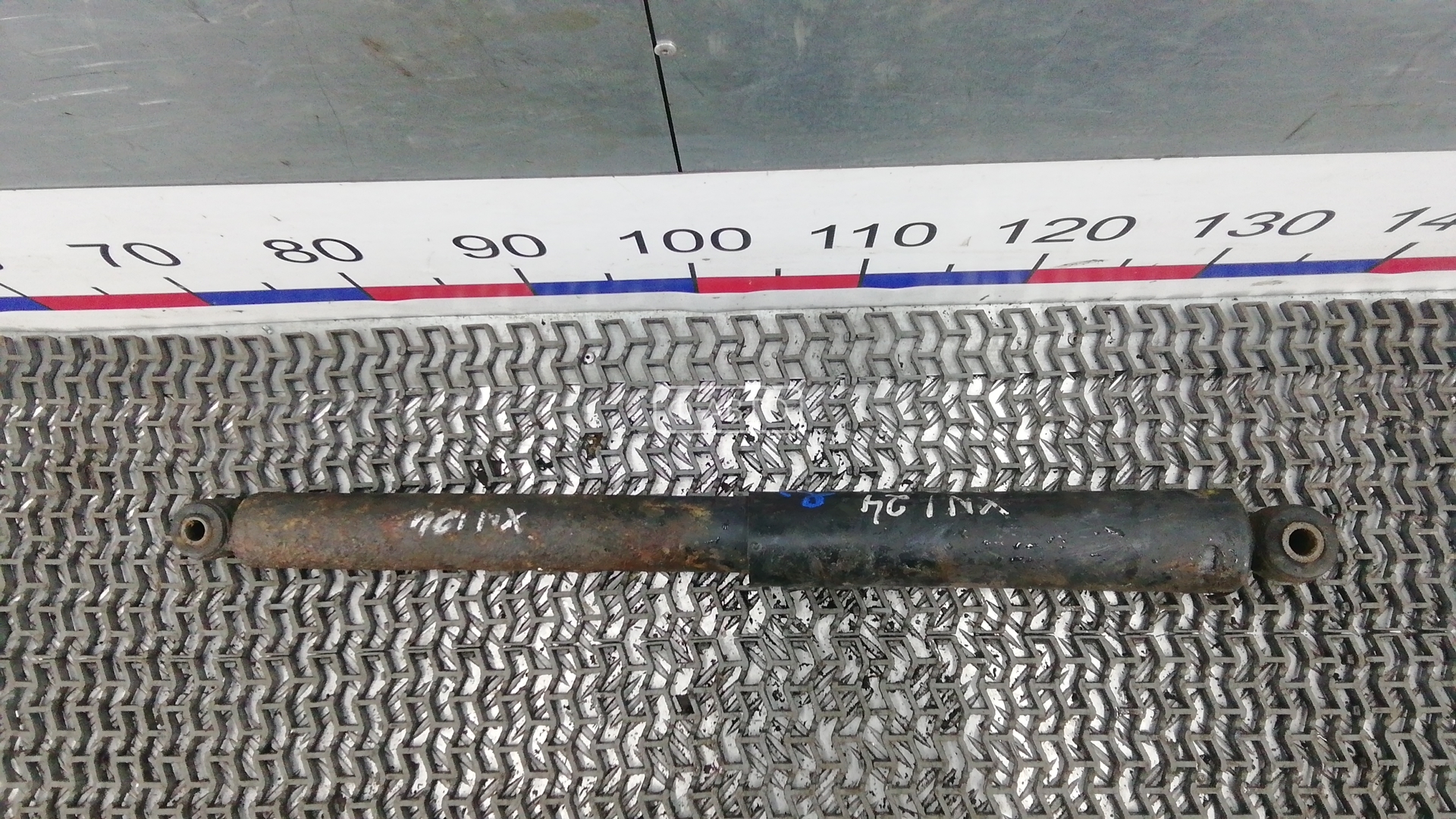 Амортизатор задний