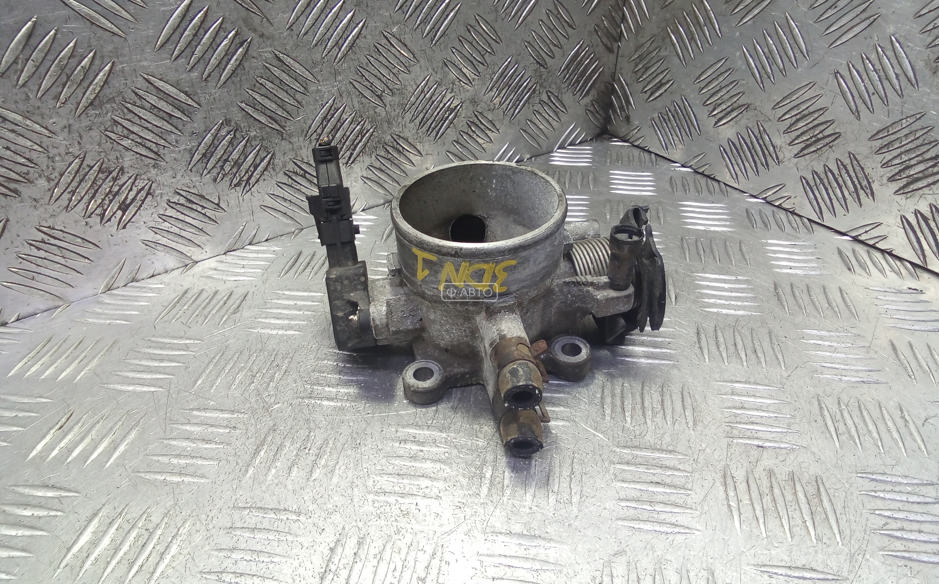 Дроссельная заслонка бензиновая