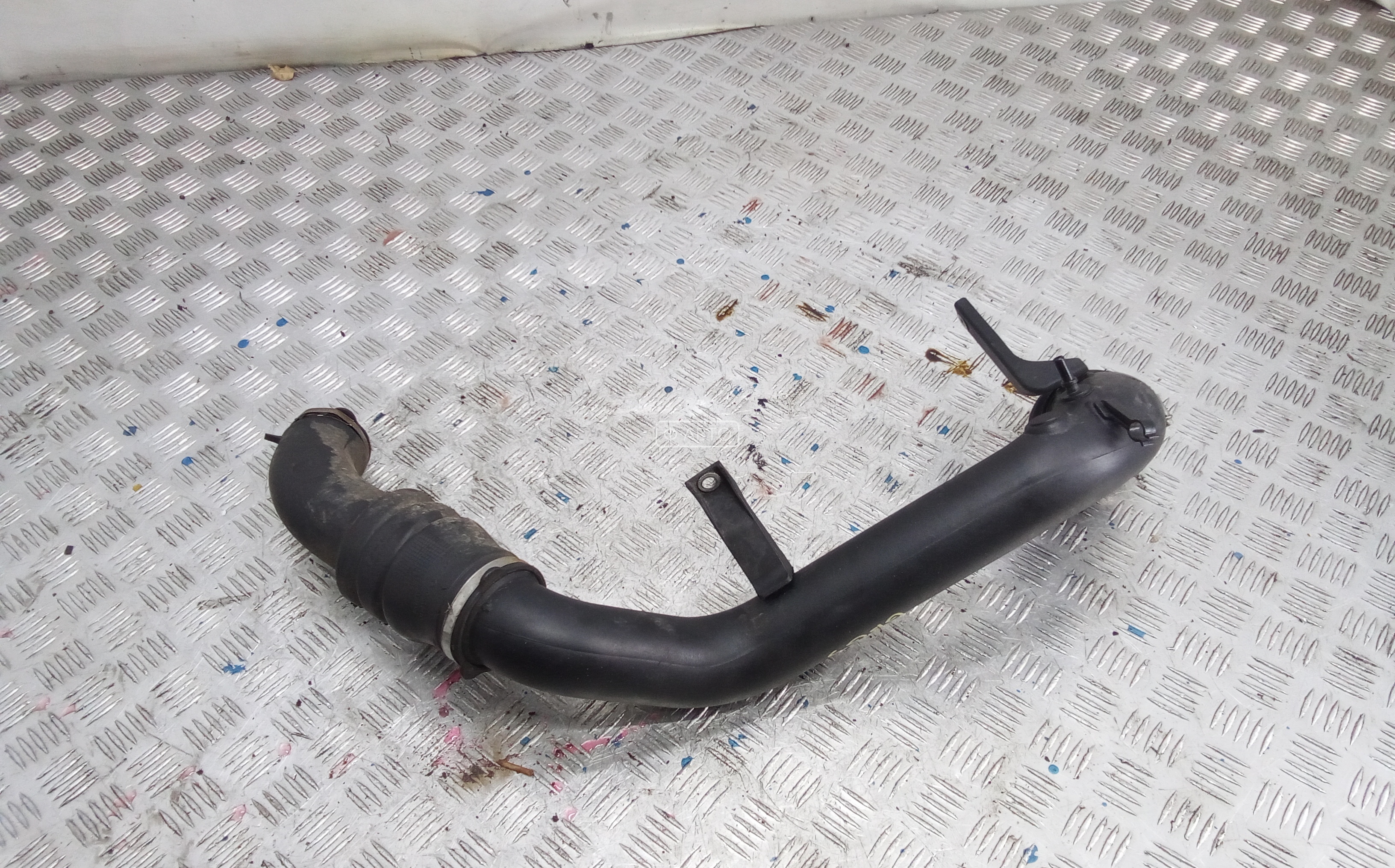 Патрубок интеркулера