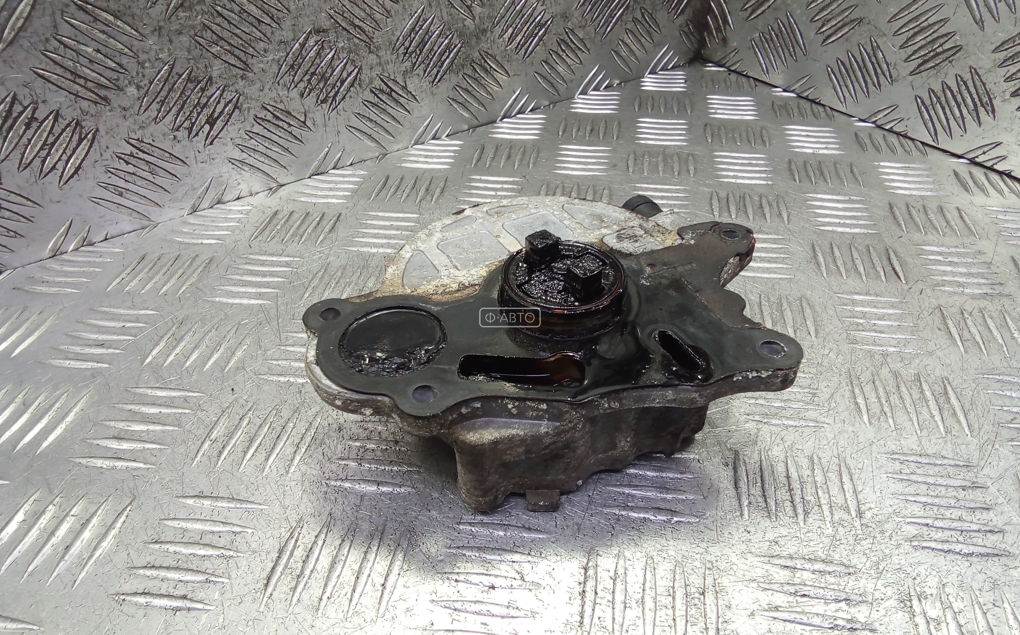 Насос вакуумный