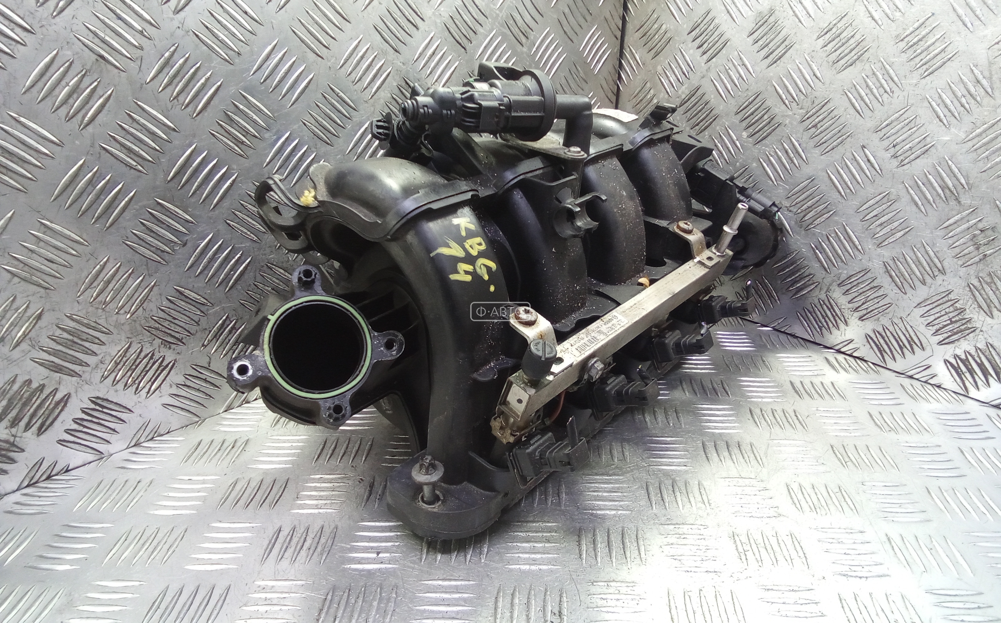 Впускной коллектор бензиновый