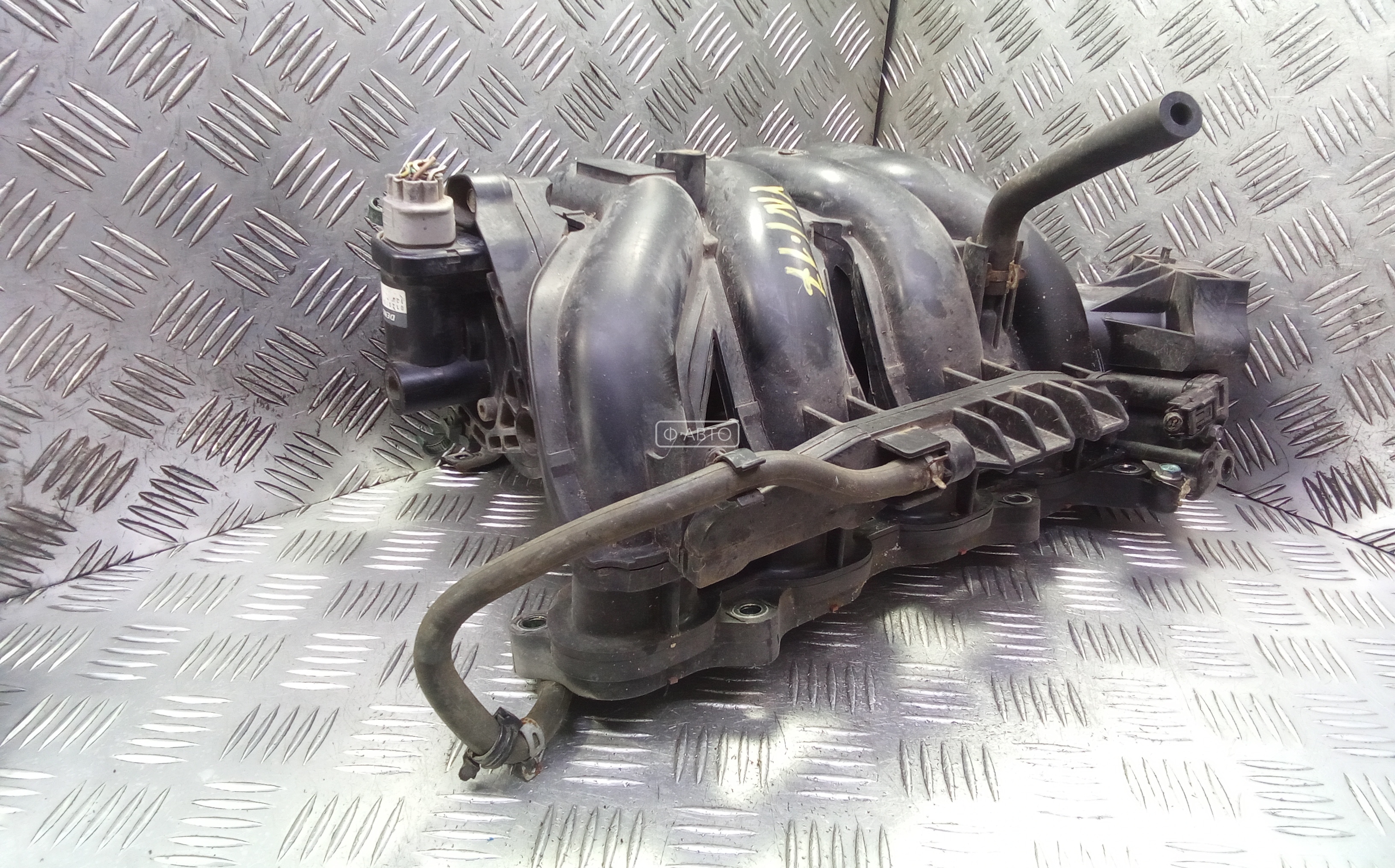 Впускной коллектор бензиновый