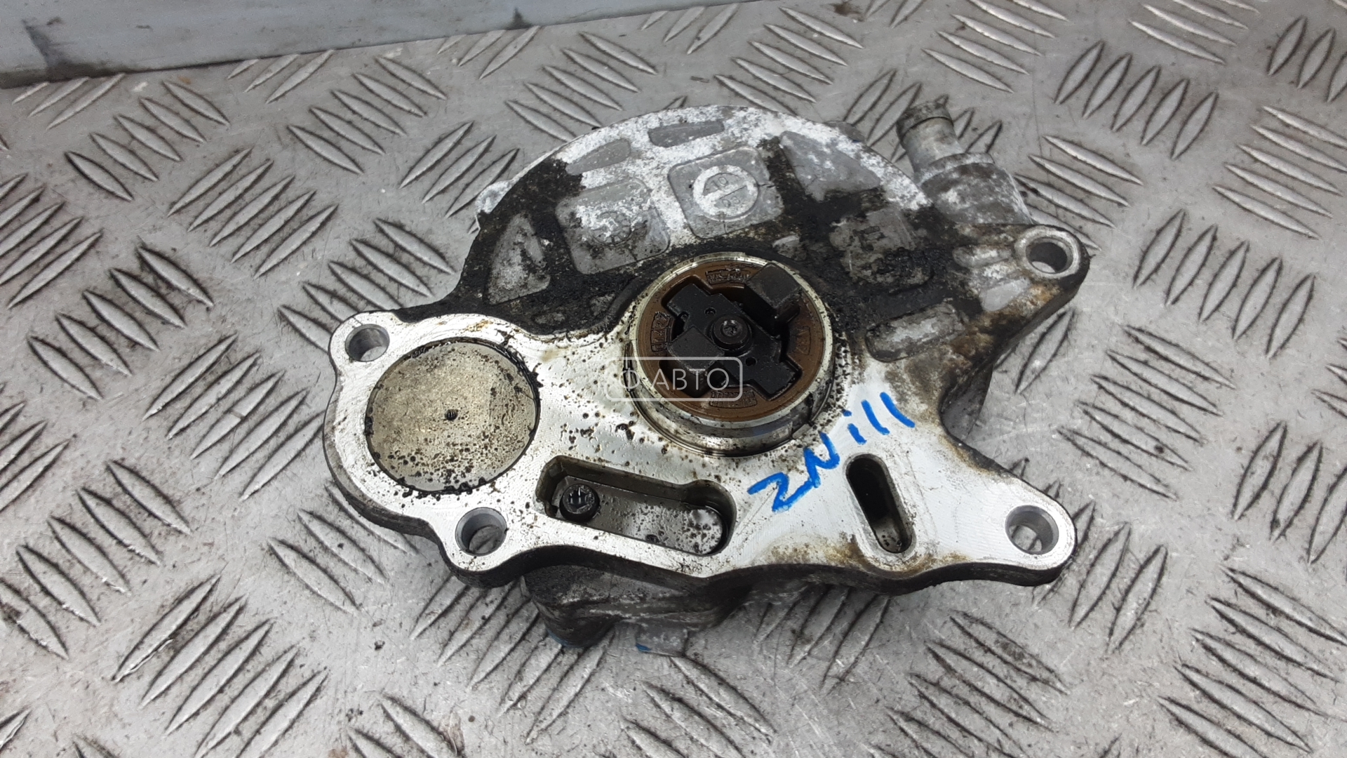 Насос вакуумный