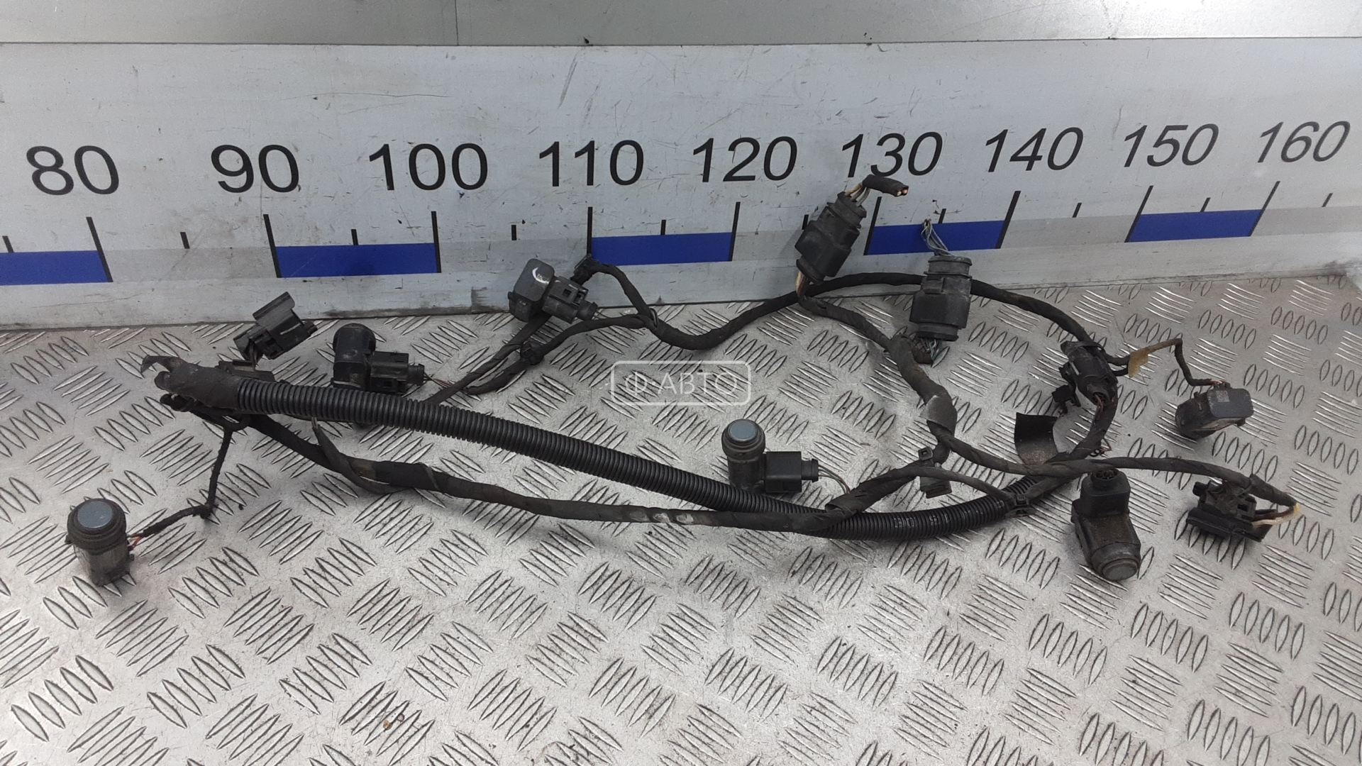 Парктроник передний