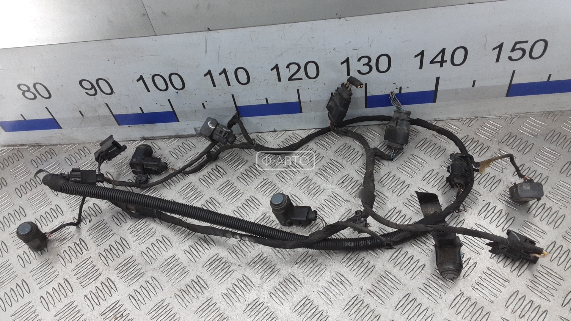 Парктроник передний