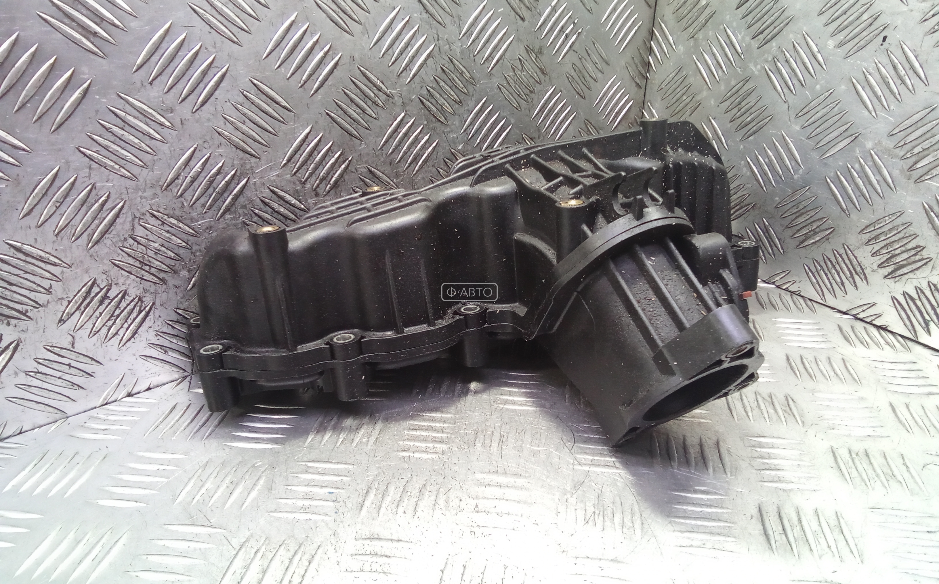 Впускной коллектор дизельный