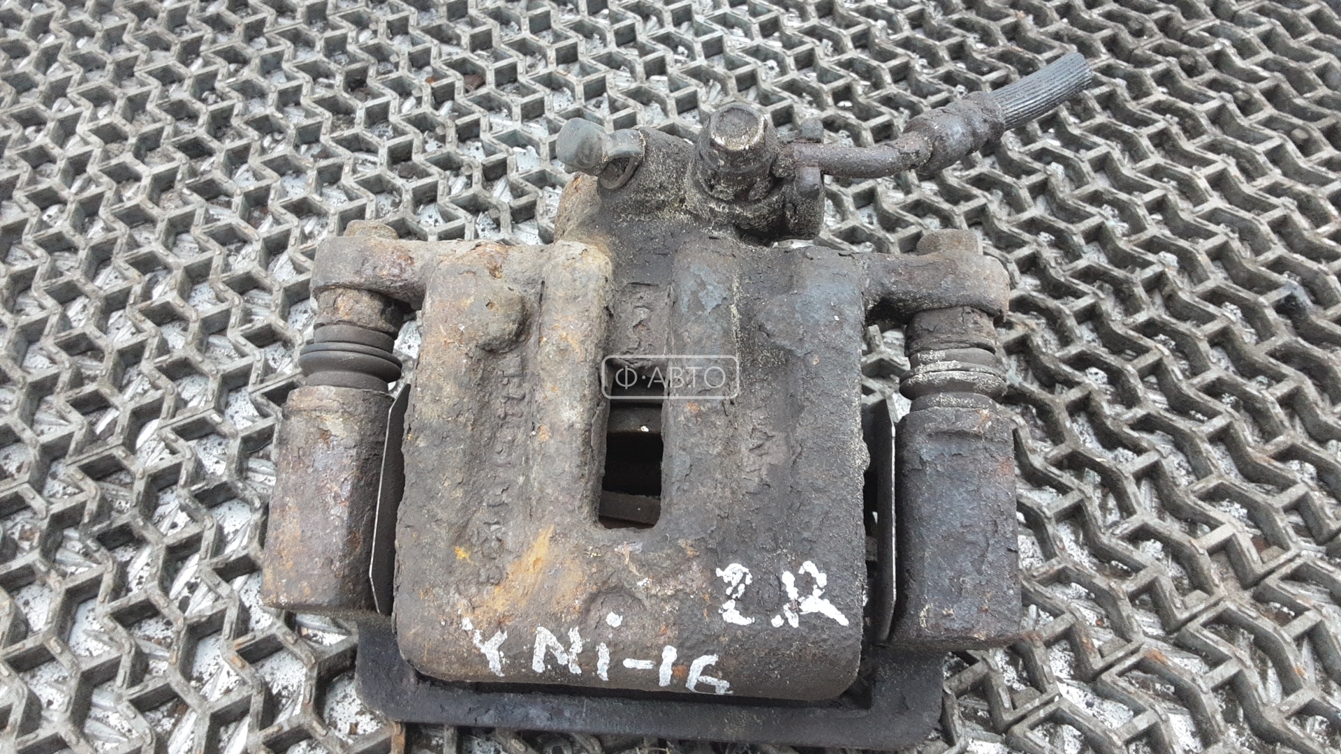 Суппорт тормозной задний правый