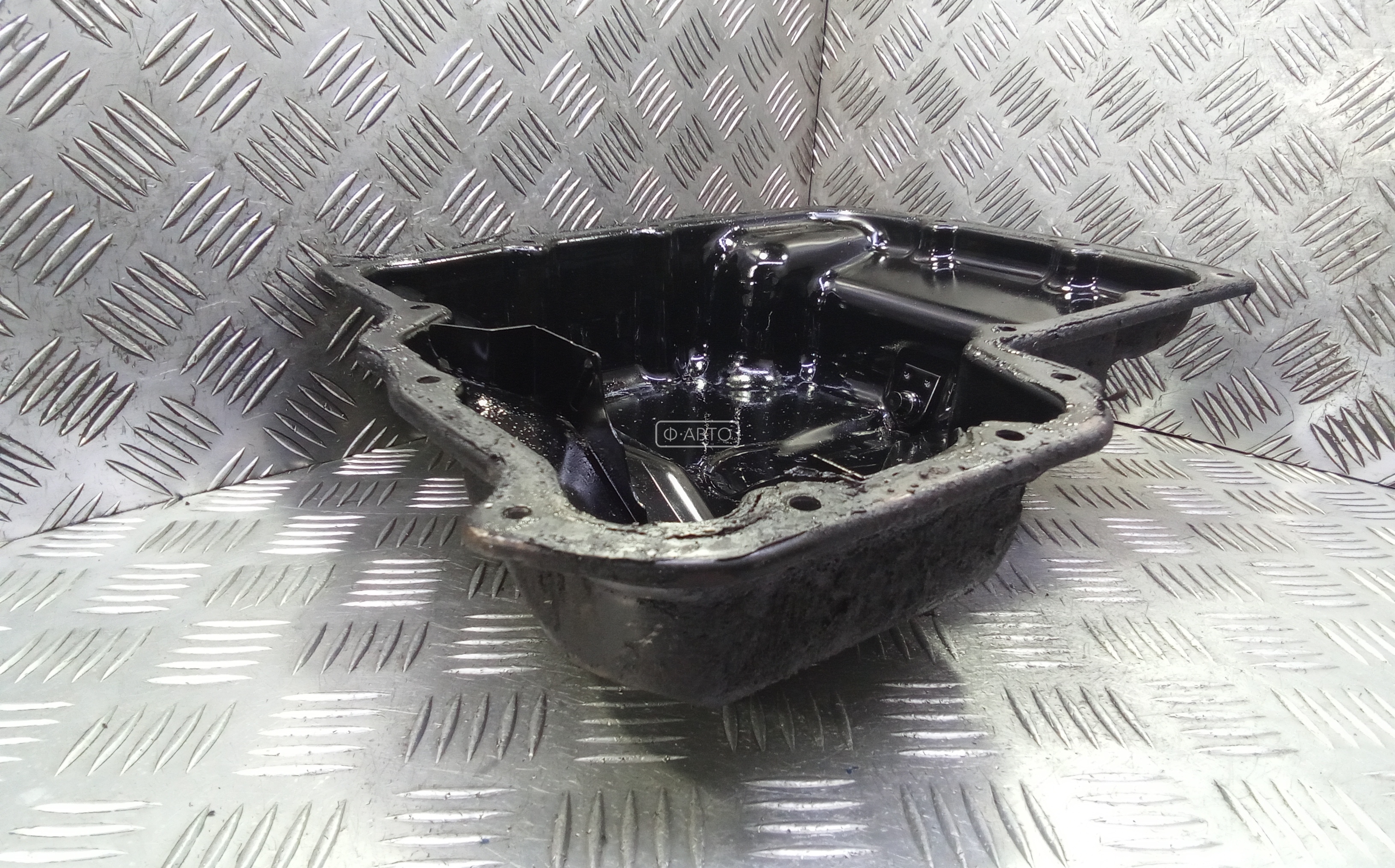 Поддон дизельный