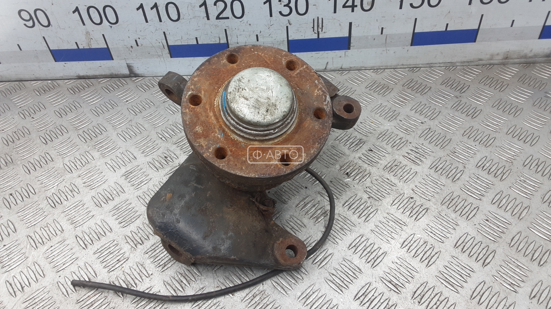 Ступица передняя правая