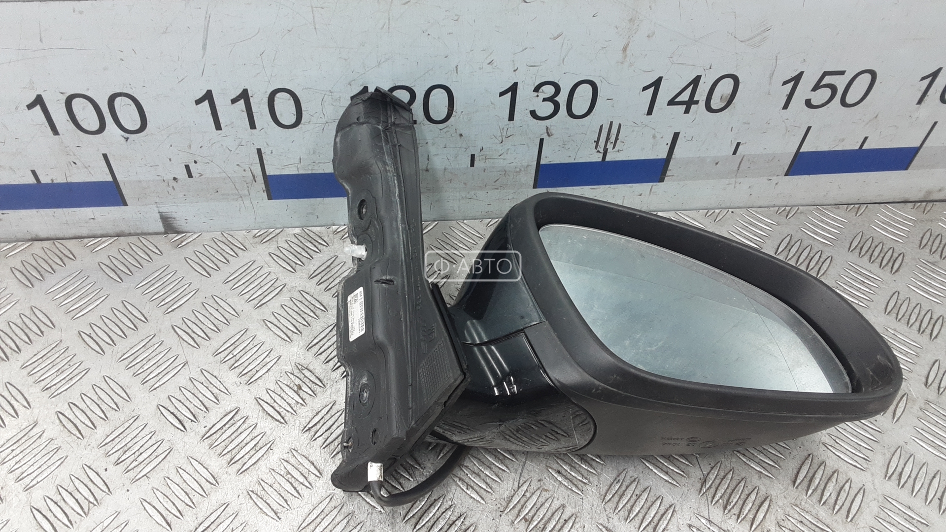 Зеркало наружное правое