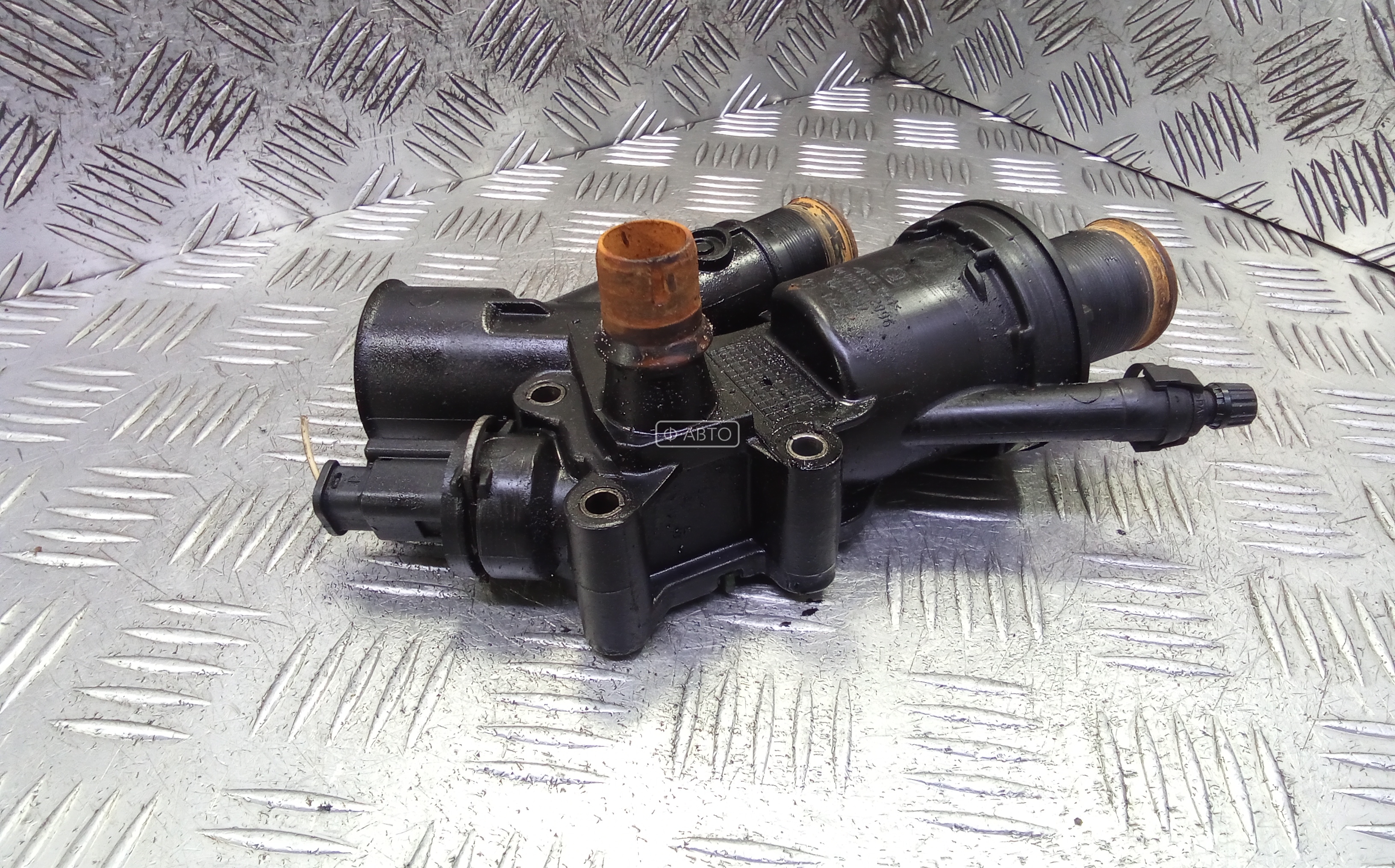 Корпус термостата дизельный