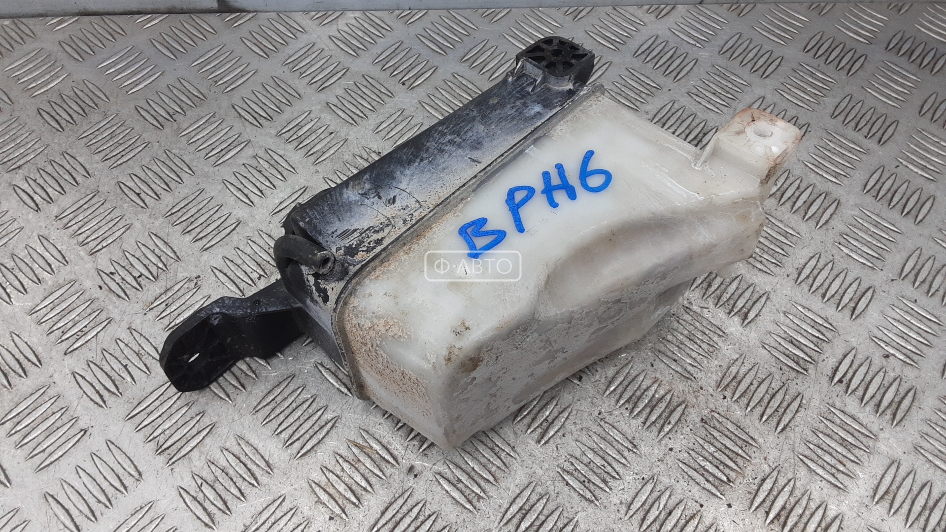 Бачок расширительный