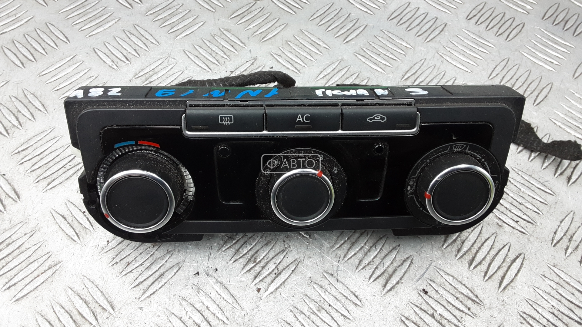 Блок управления печки и климат-контроля