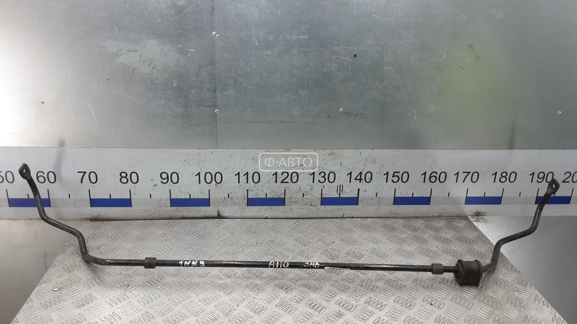 Стабилизатор поперечной устойчивости заднего моста