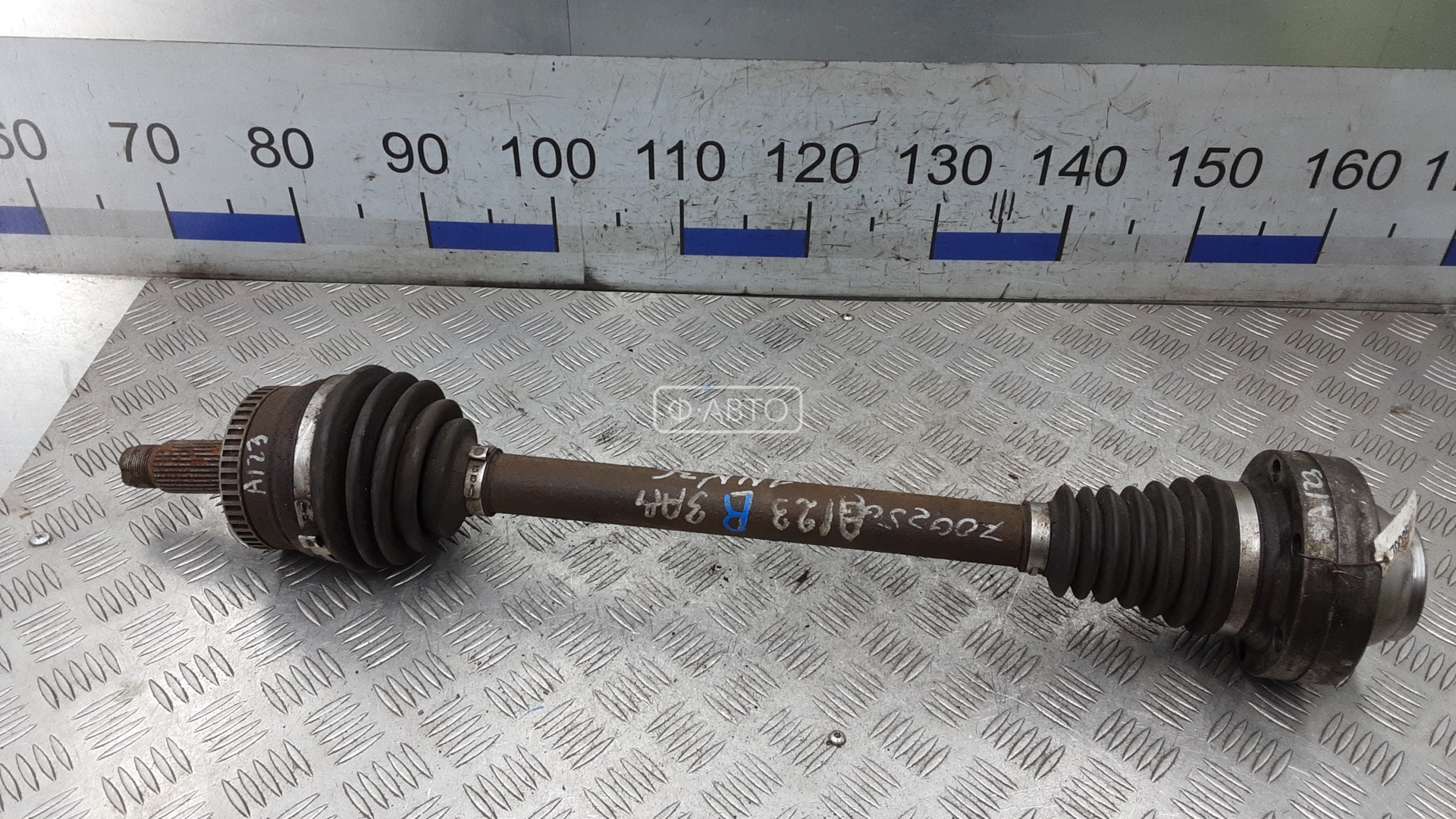 Привод задний правый