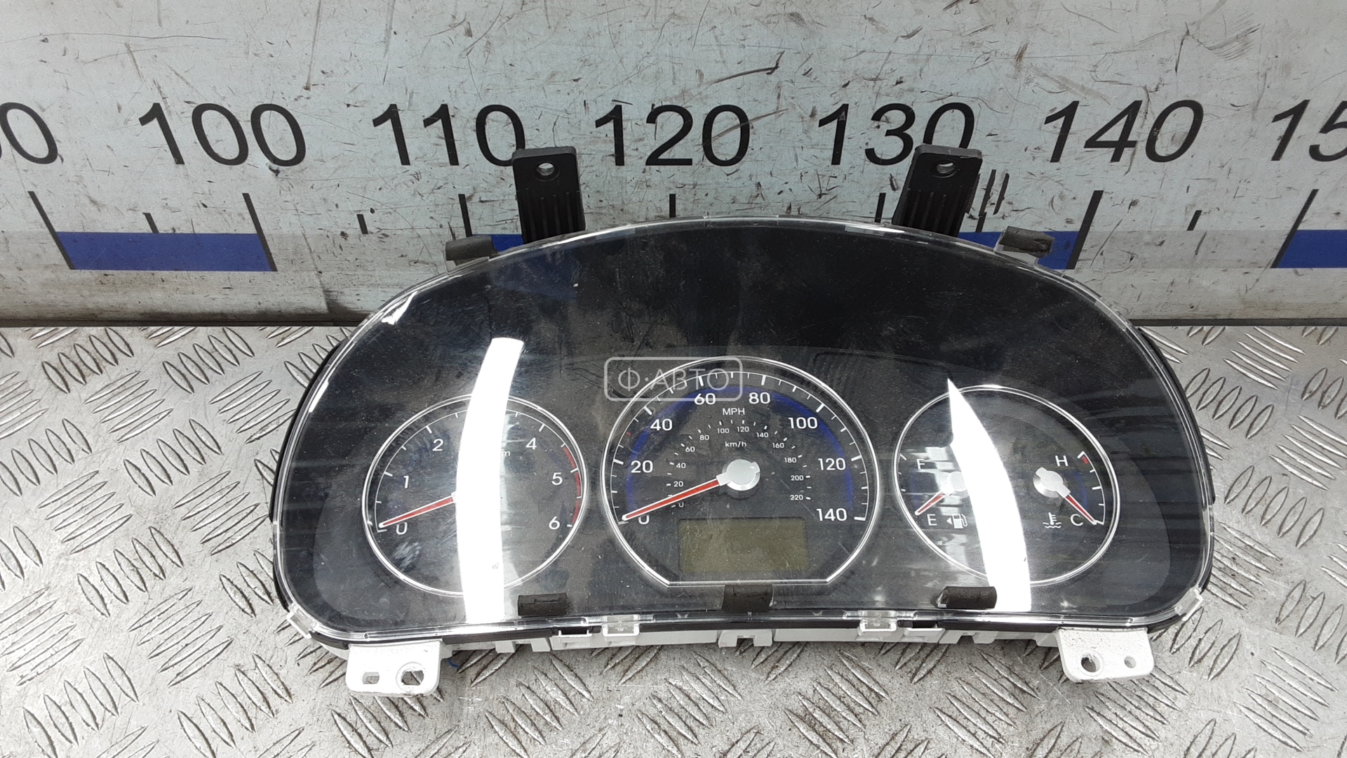 Щиток приборов