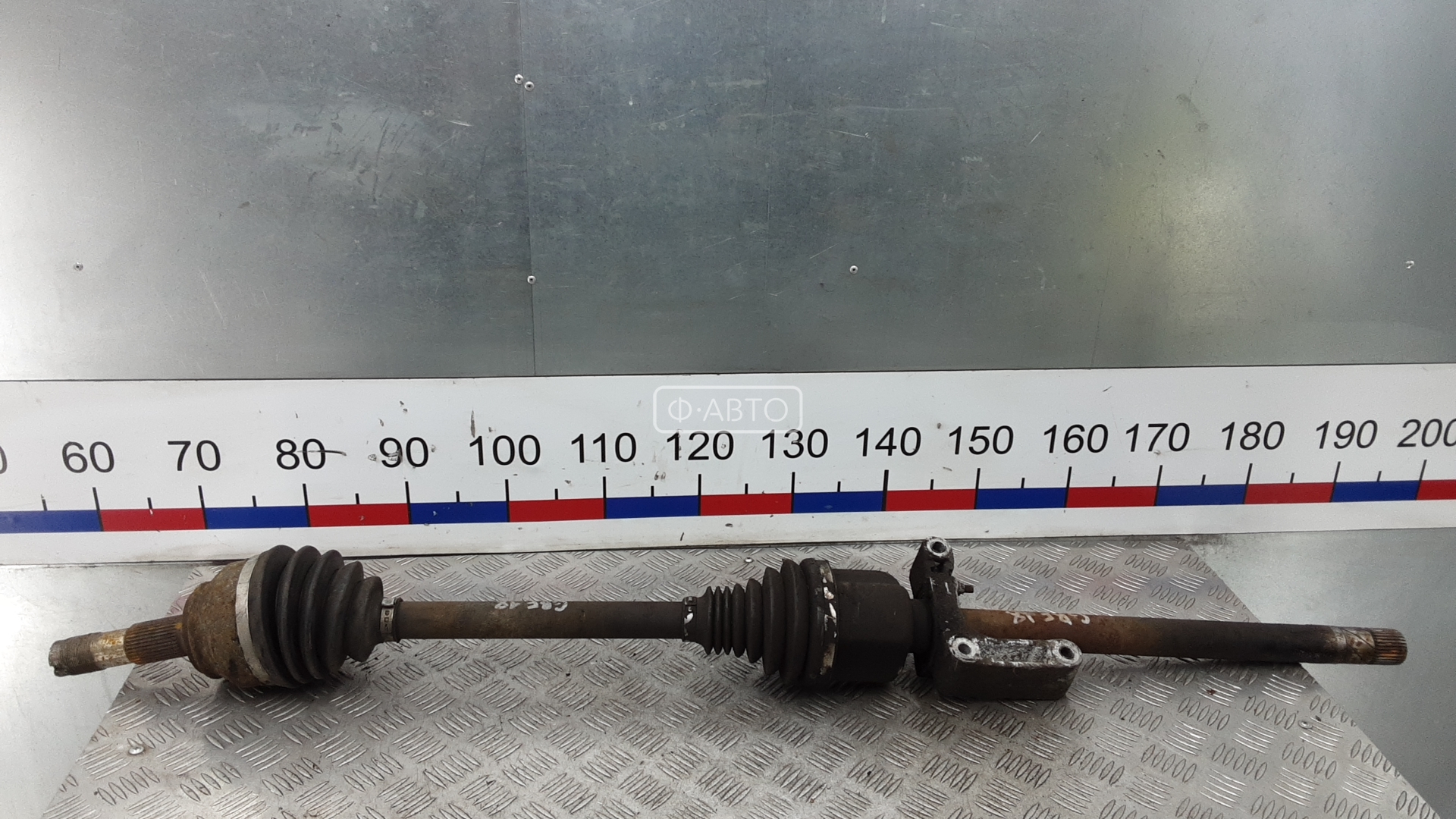 Привод передний правый