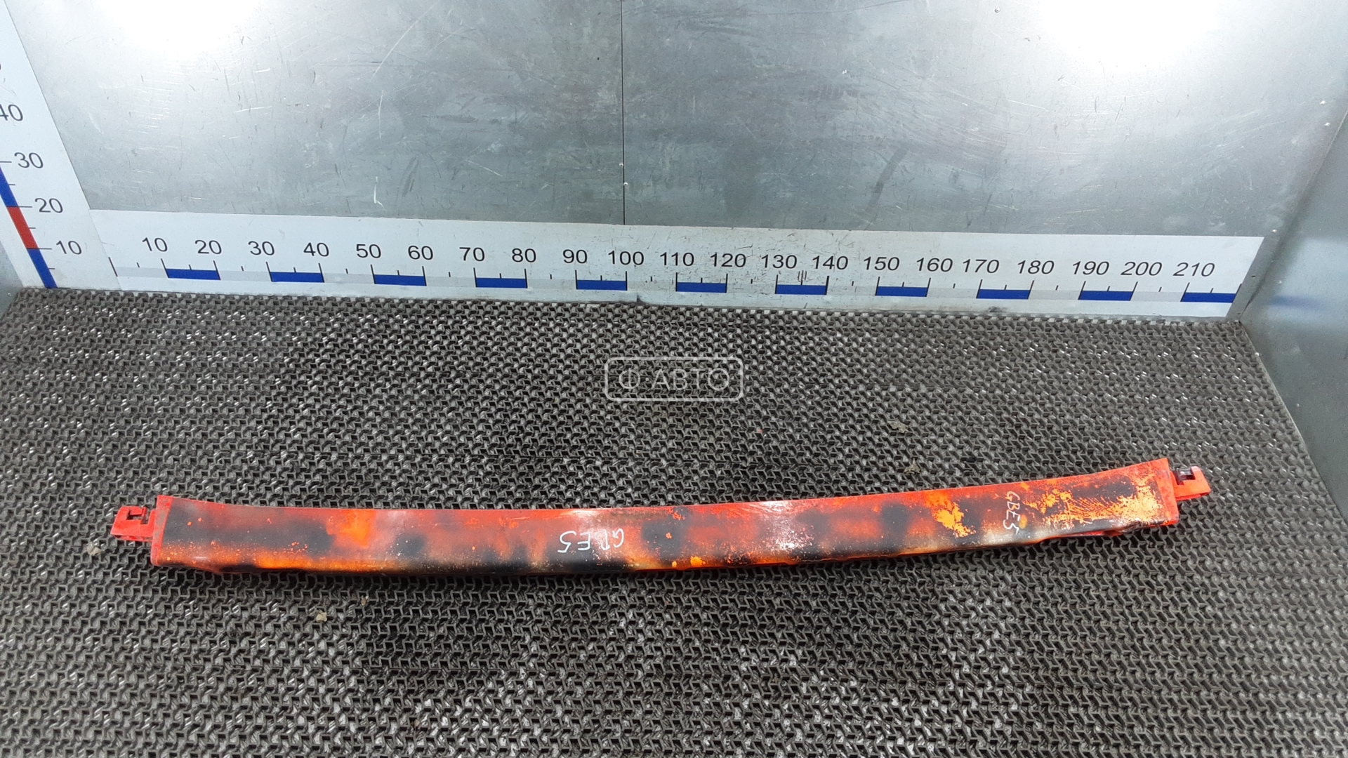 Бампер задний