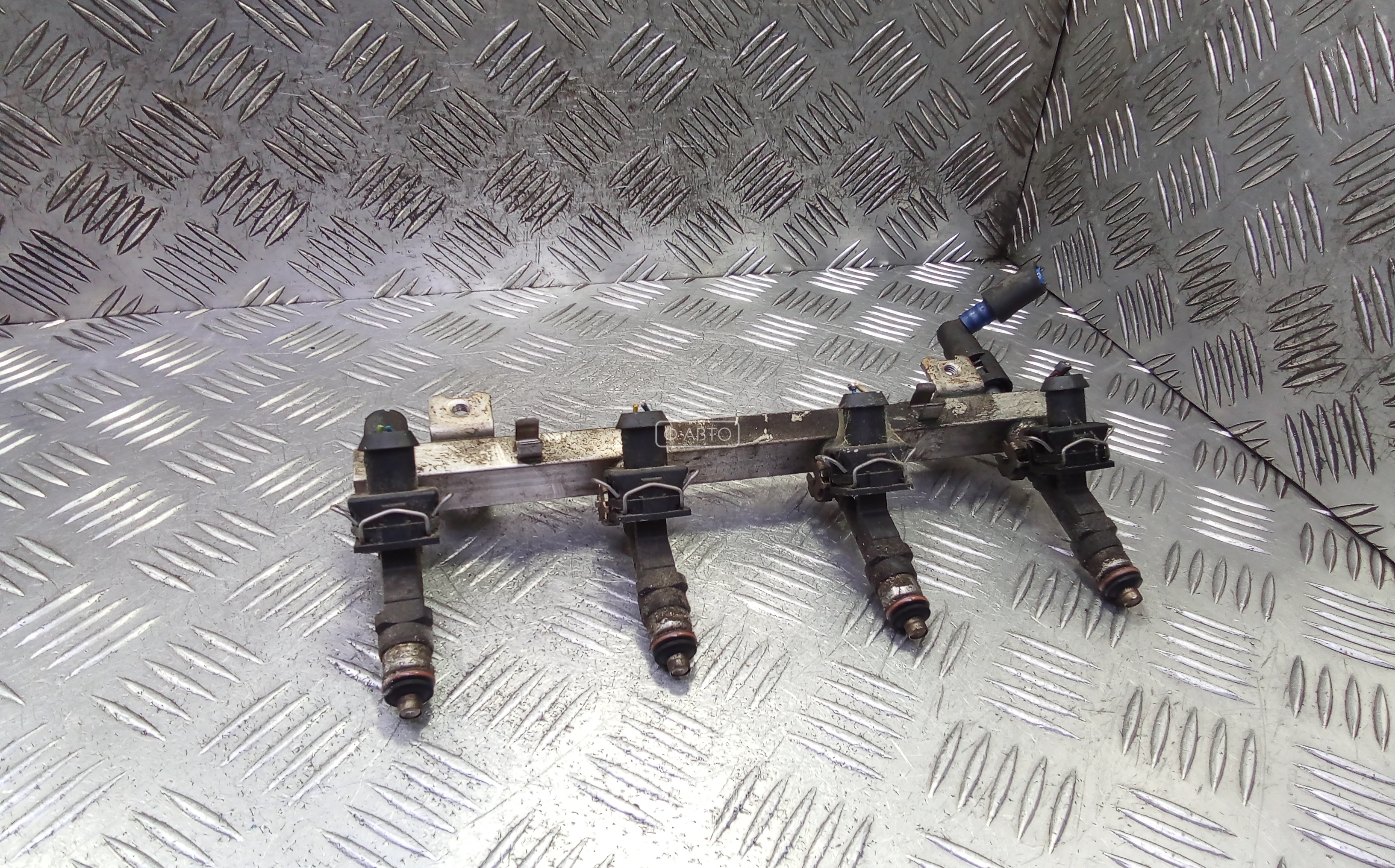 Топливная рампа бензиновая