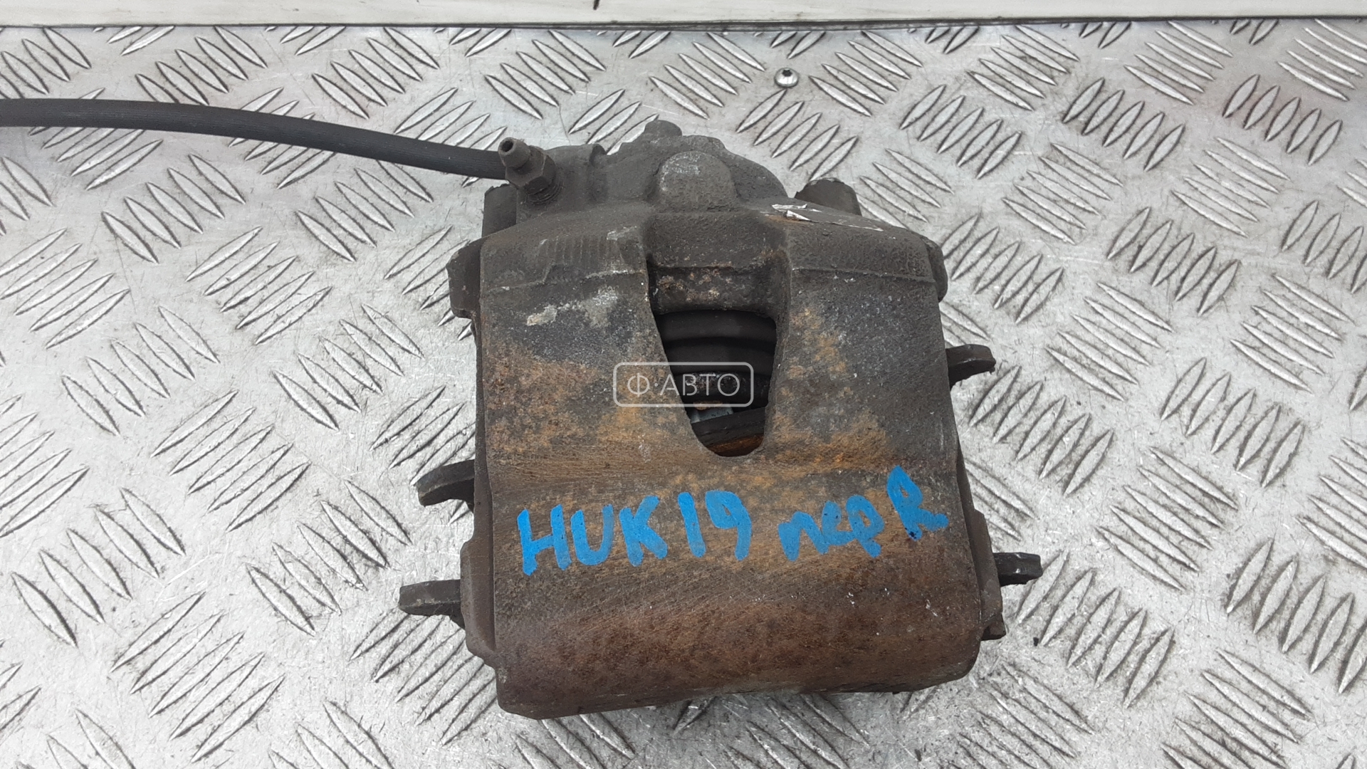 Суппорт тормозной передний правый