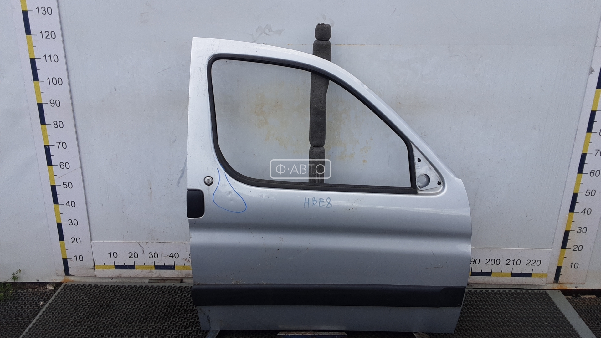 Дверь передняя правая