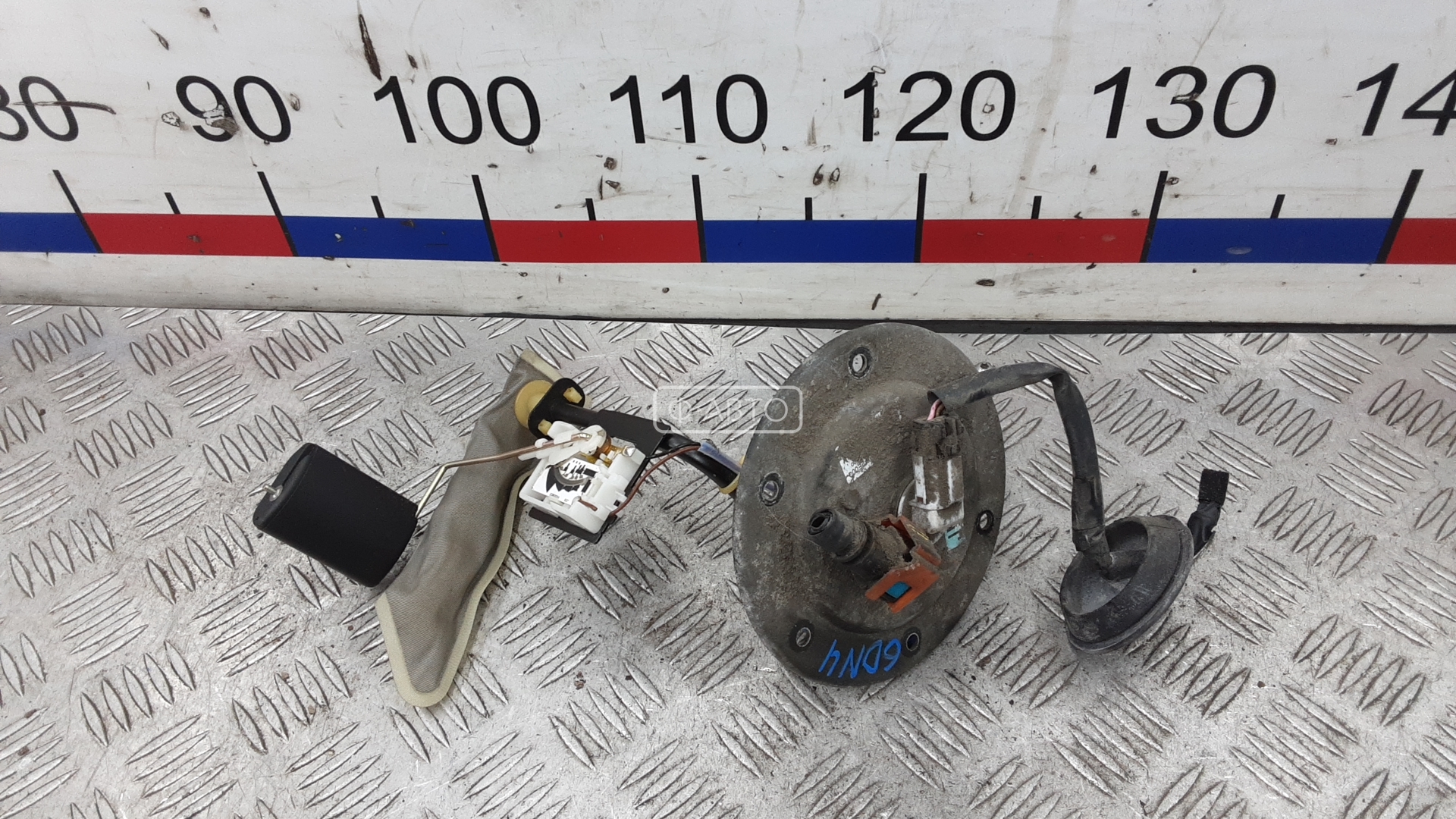 Датчик уровня топлива