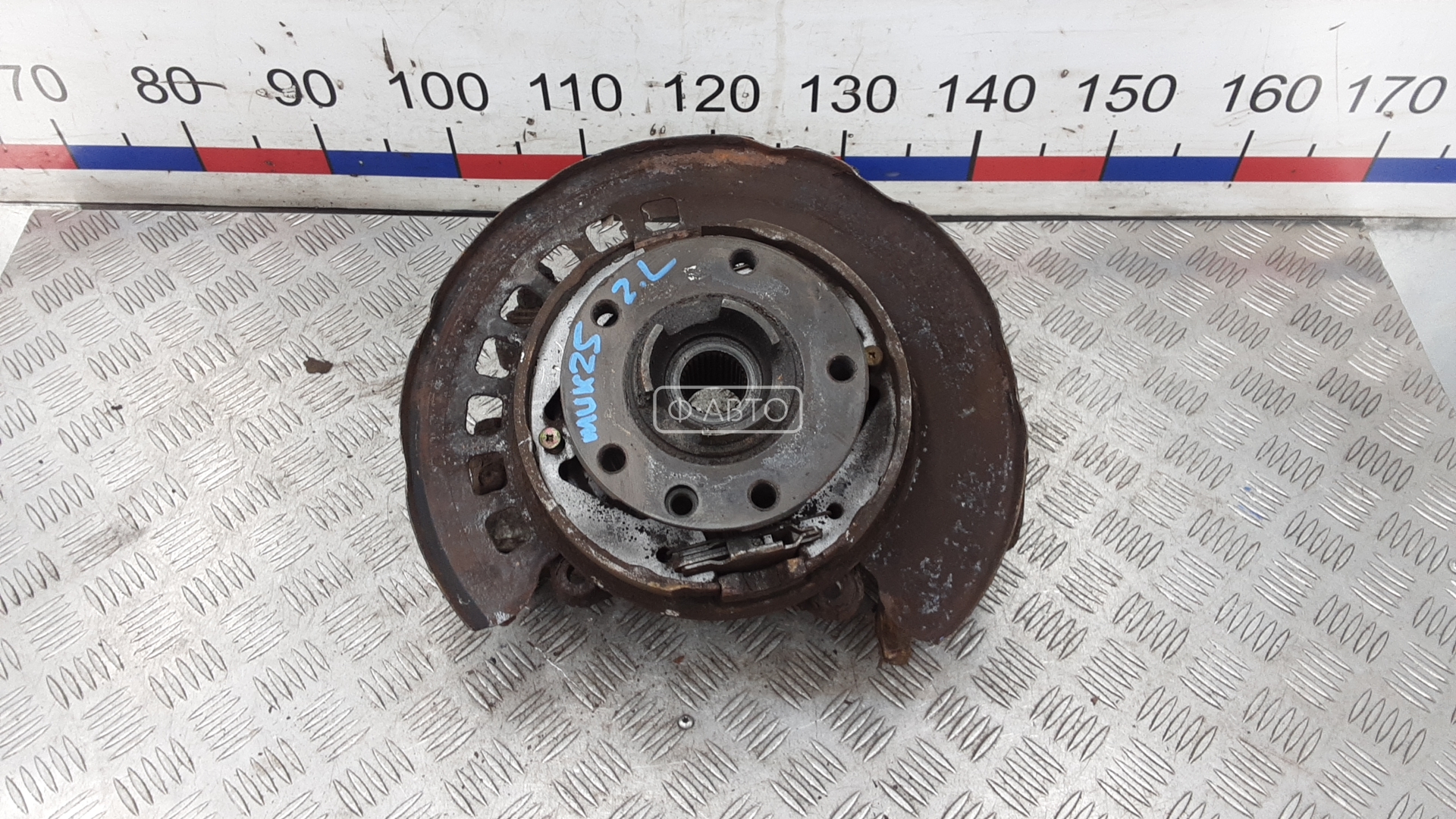 Ступица задняя левая