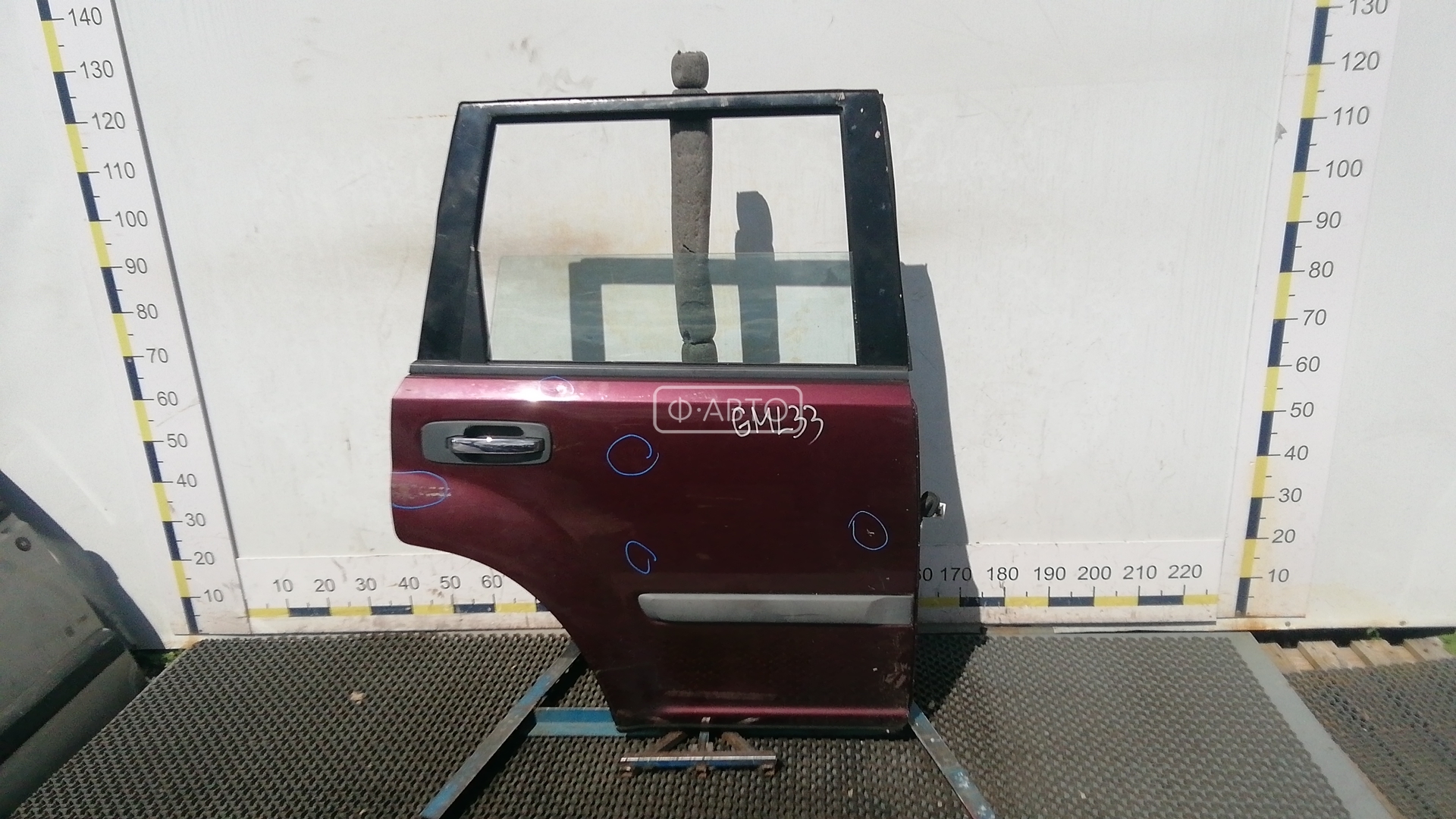 Дверь задняя правая