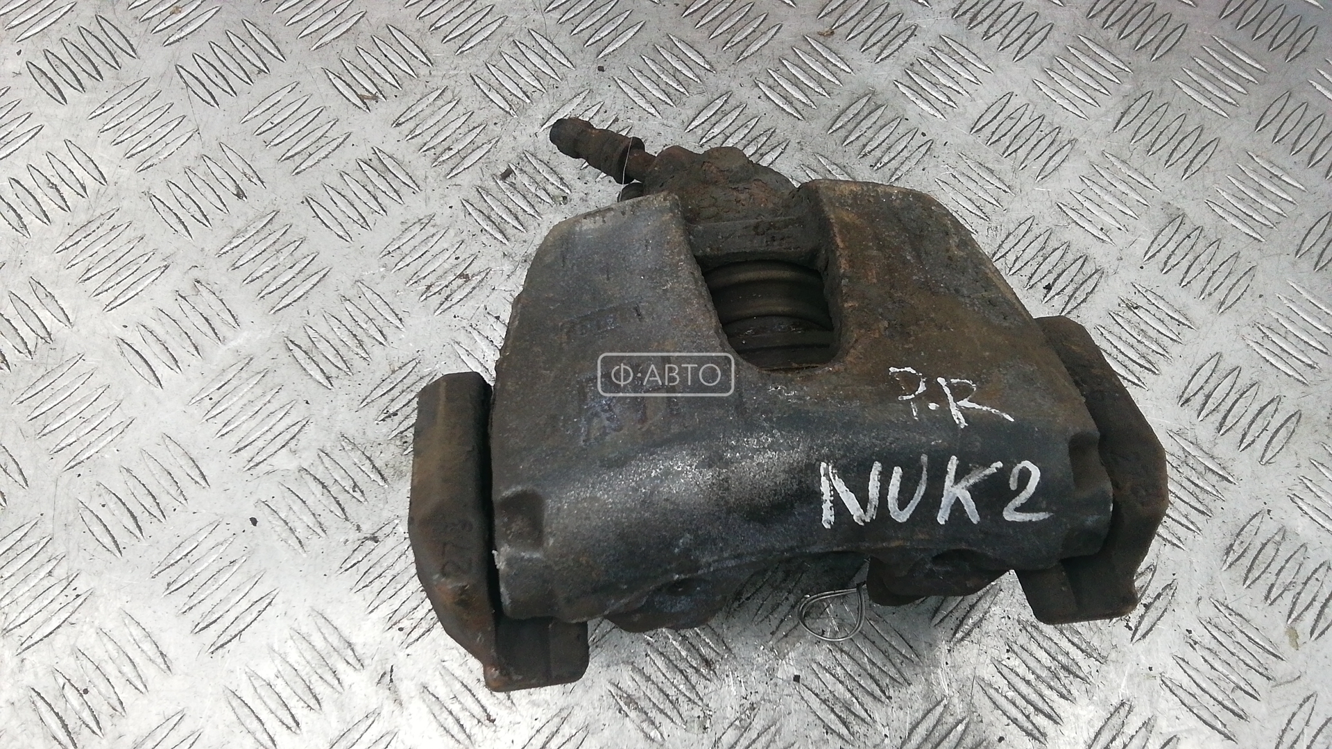 Суппорт тормозной передний правый