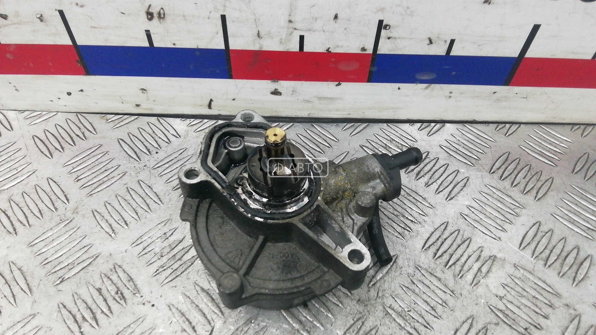 Насос вакуумный