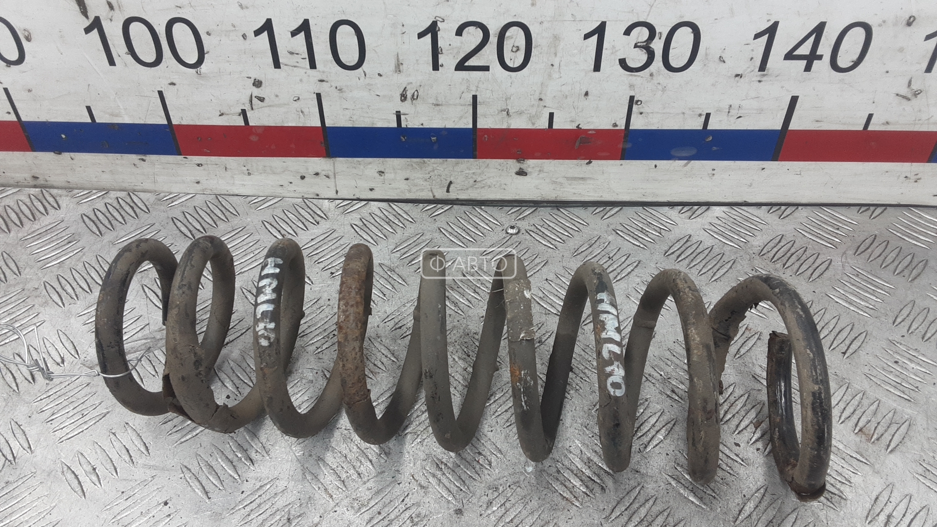 Пружина задняя