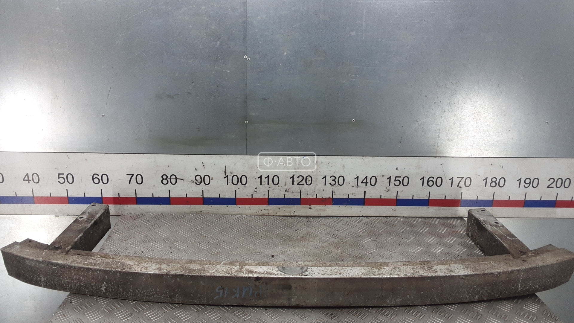 Усилитель бампера передний (кронштейн)