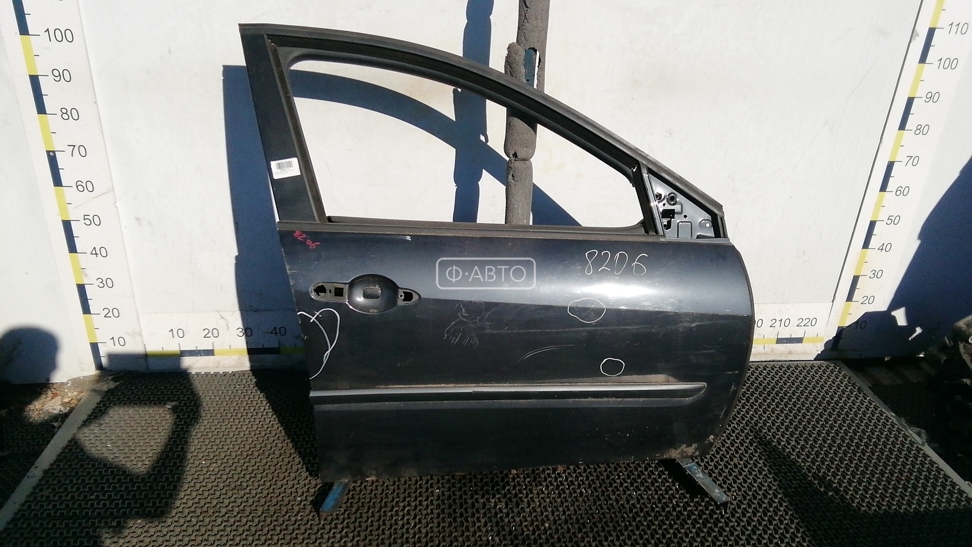 Дверь передняя правая