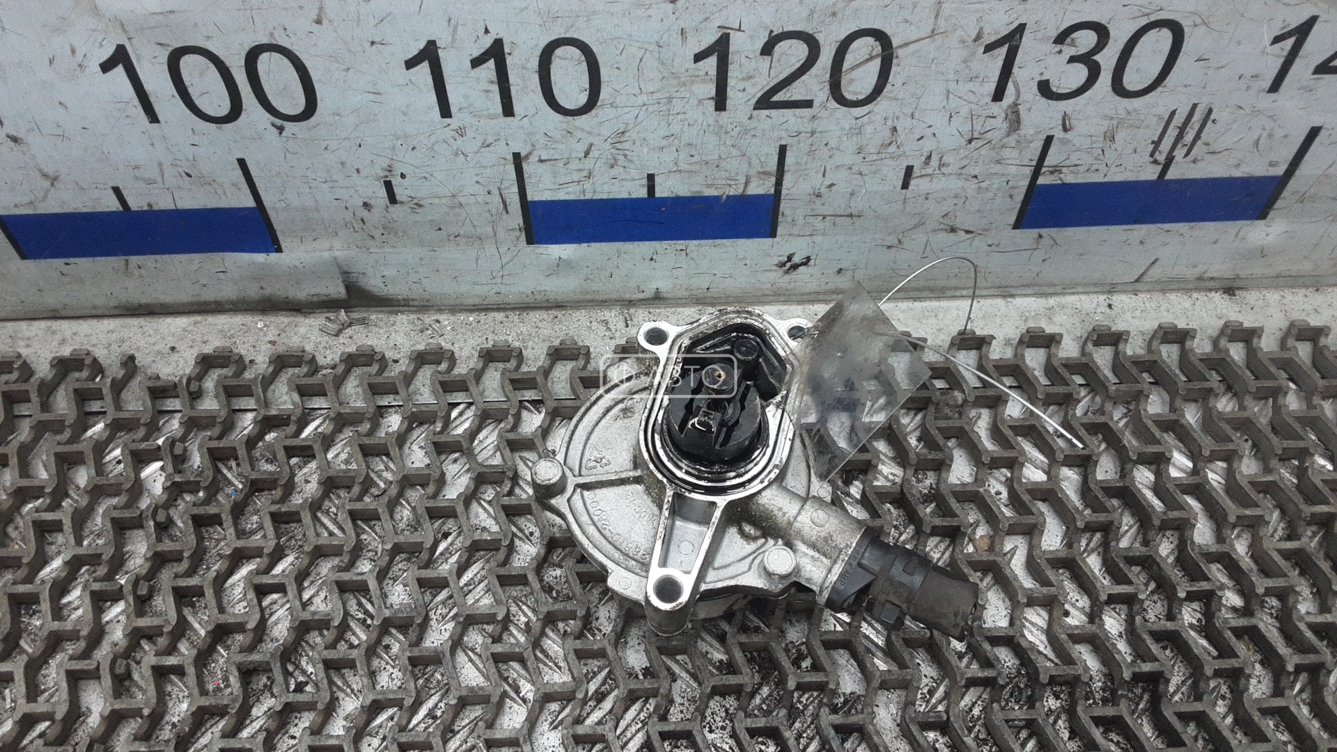 Насос вакуумный