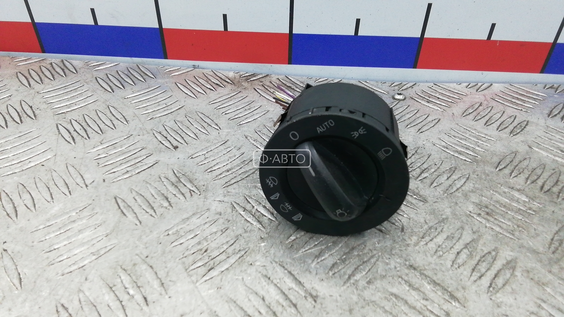 Переключатель света