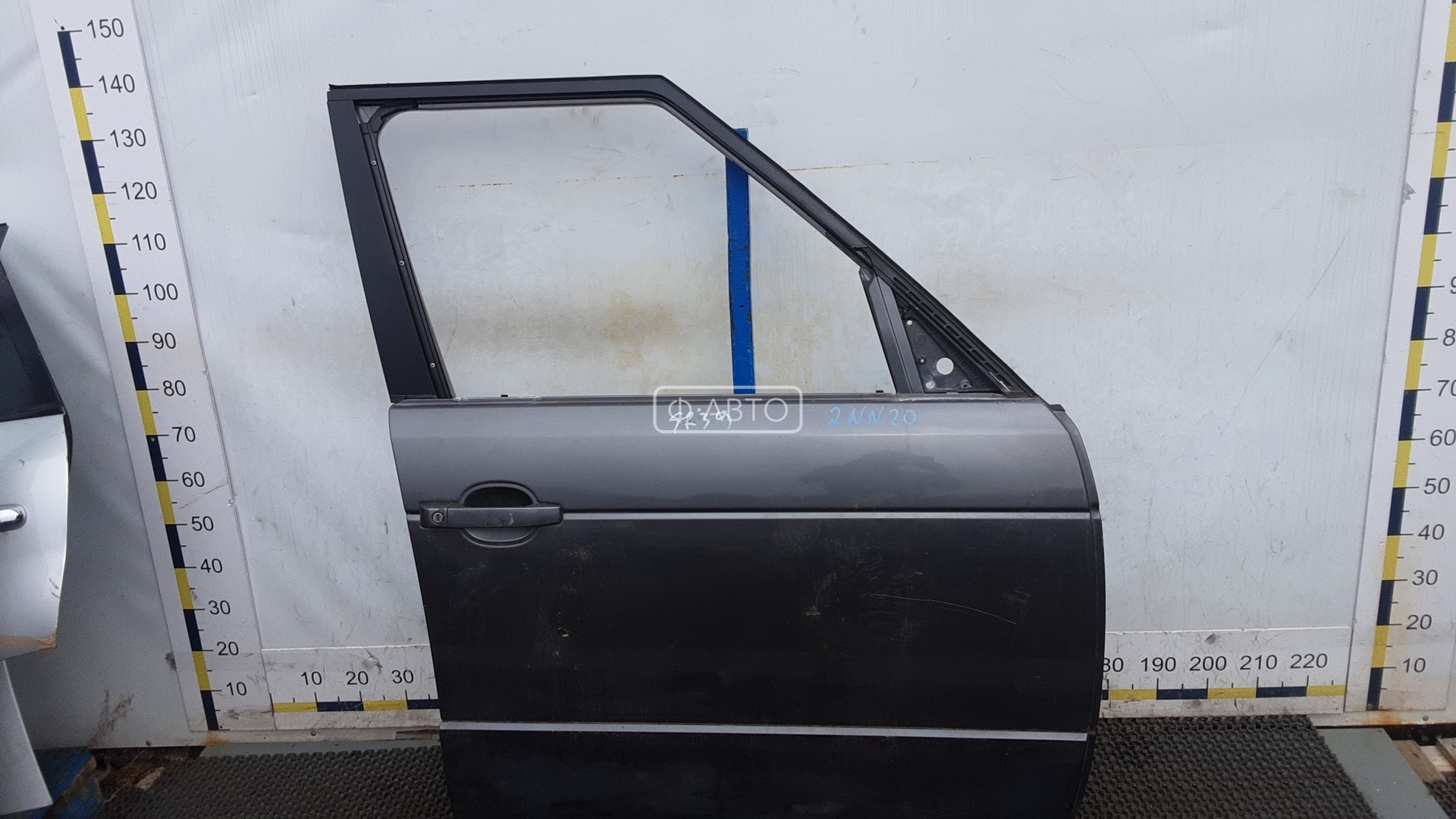 Дверь передняя правая