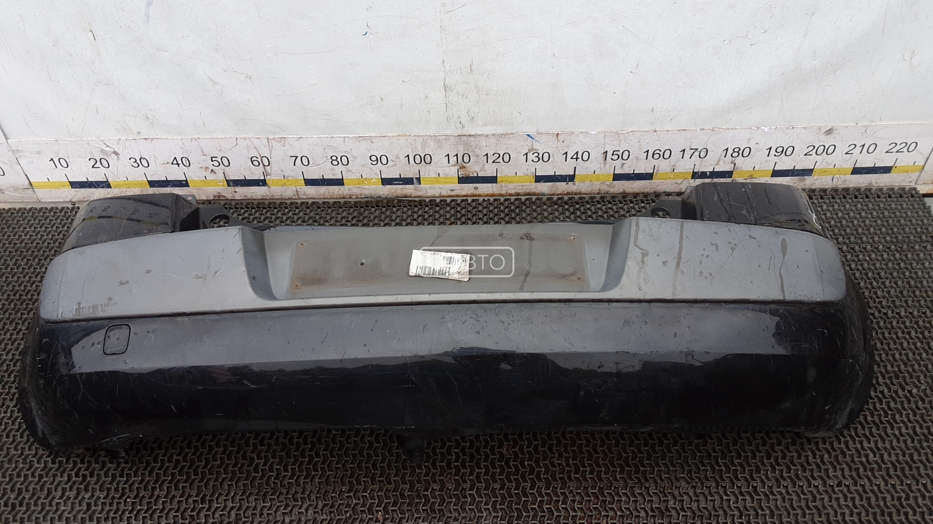 Бампер задний