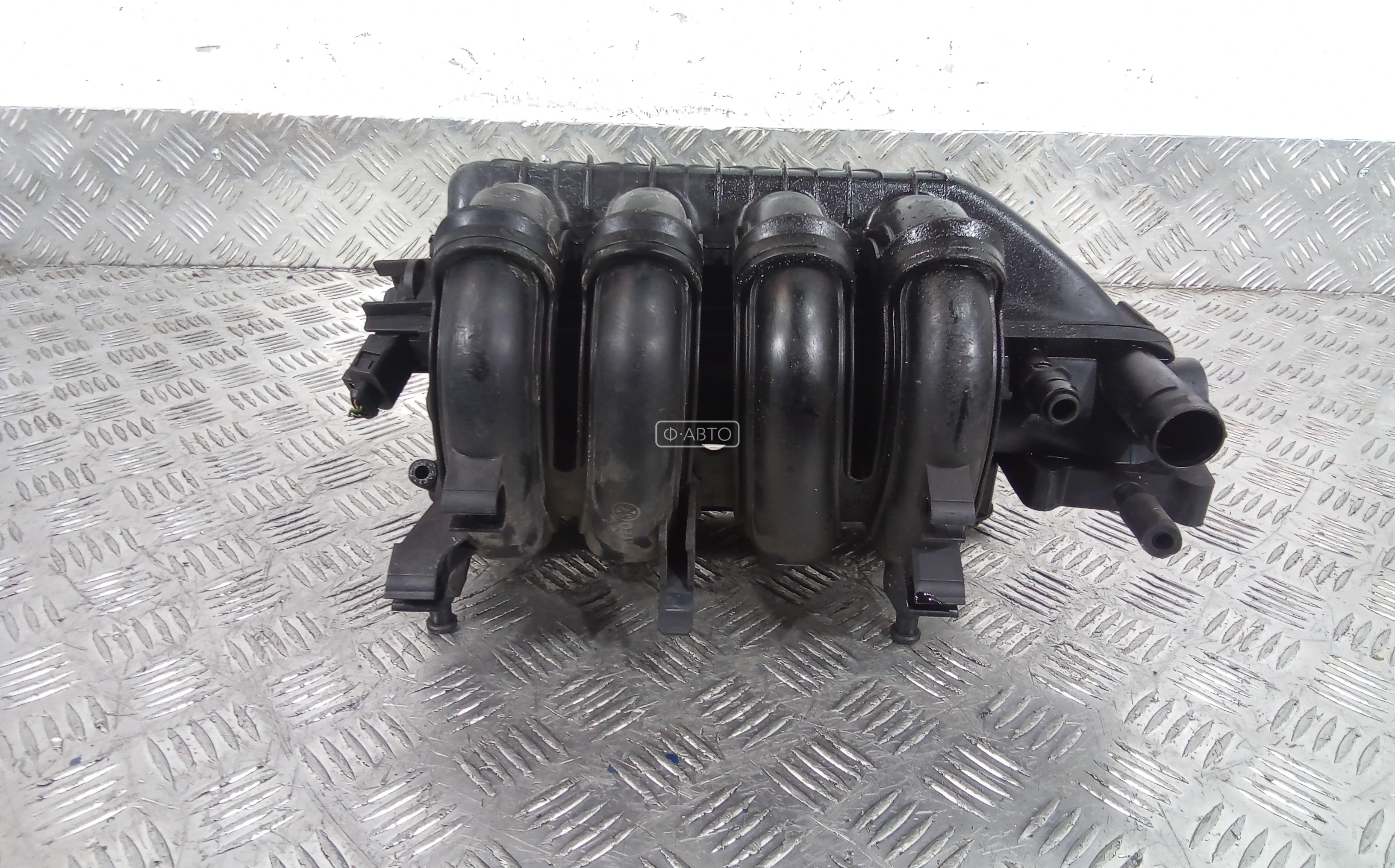 Впускной коллектор бензиновый