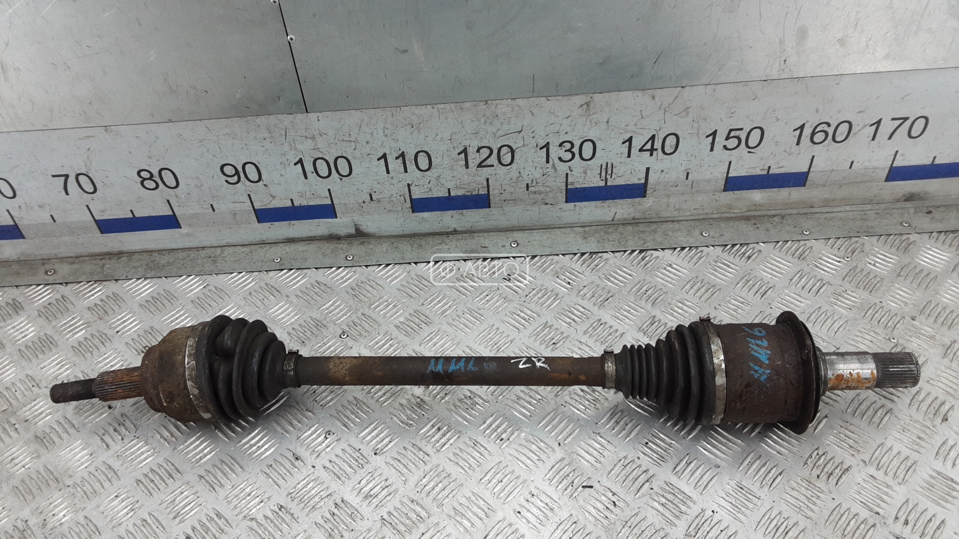 Привод задний правый