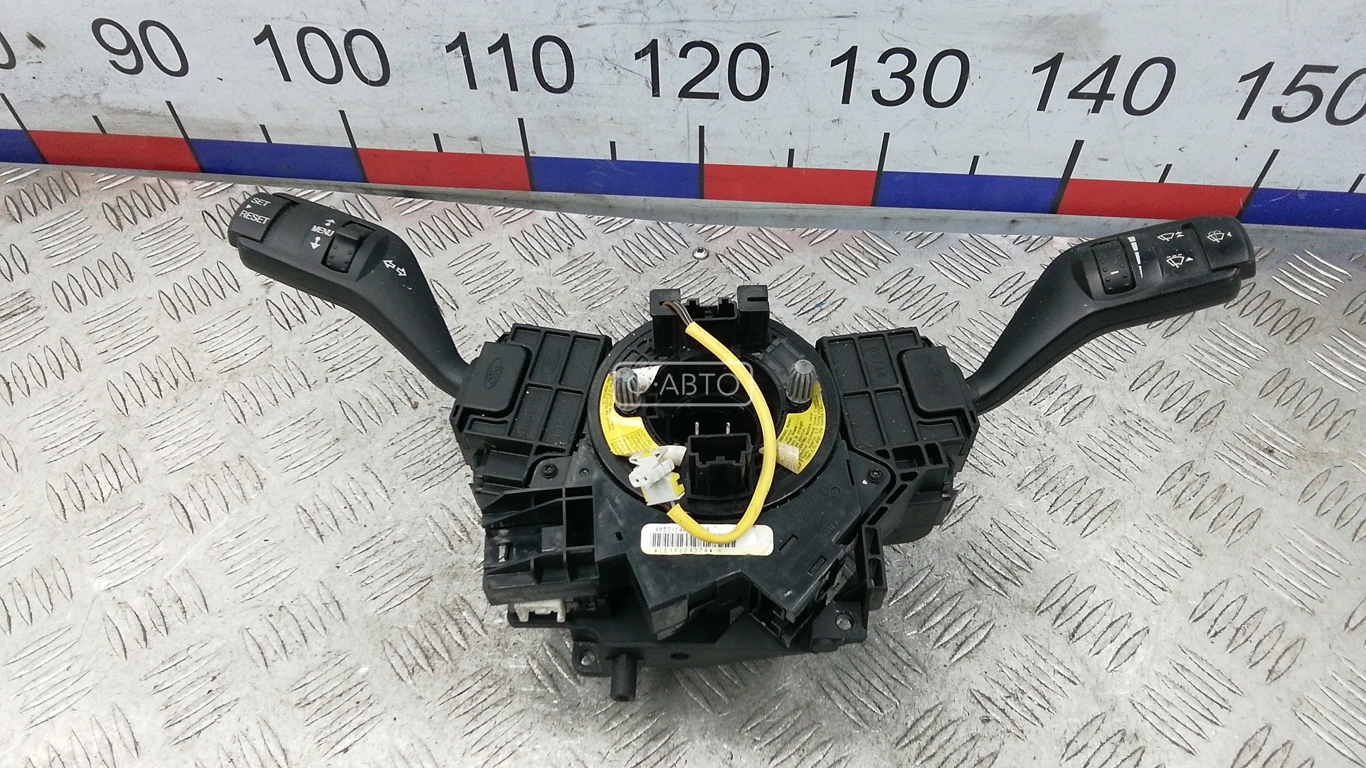 Переключатель поворотов и дворников (стрекоза)