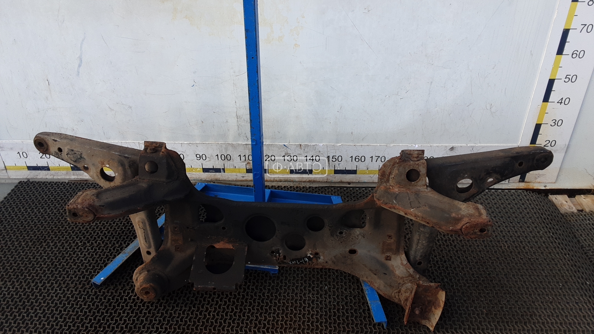 Балка подвески передняя