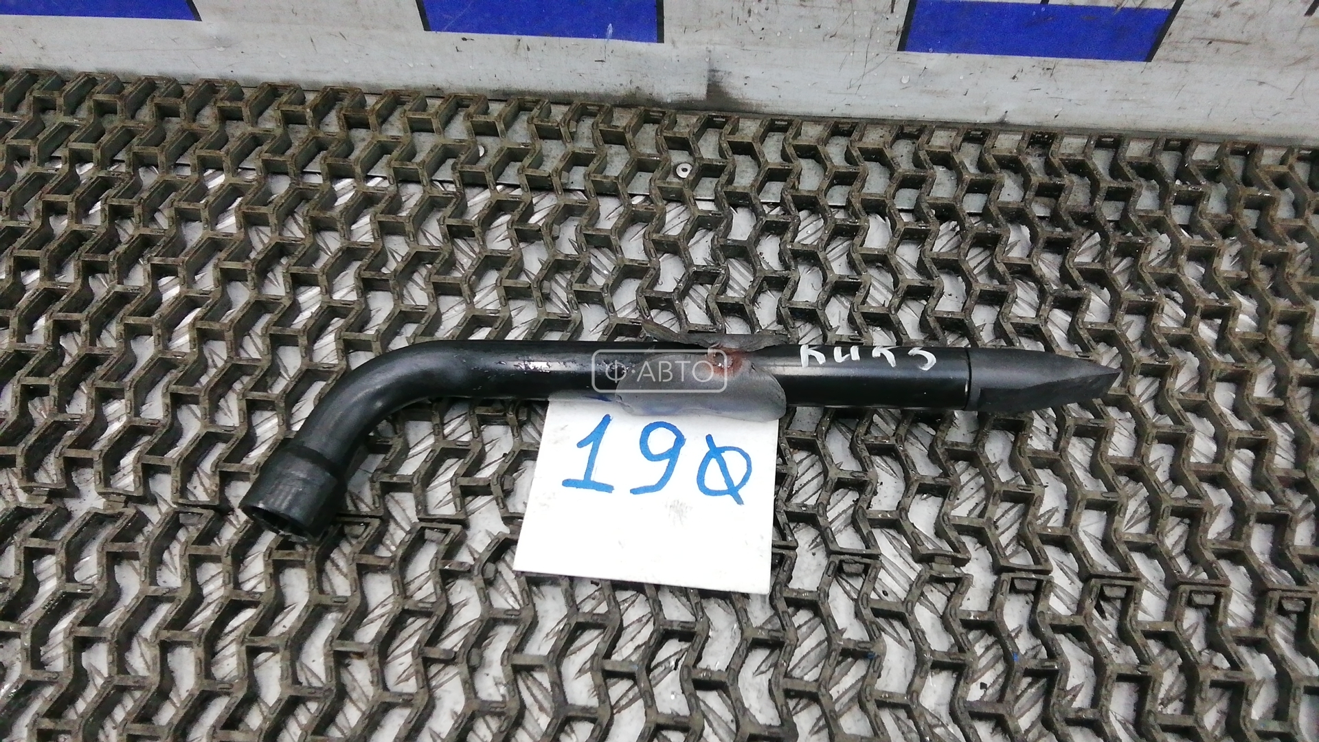 Ключ колесный